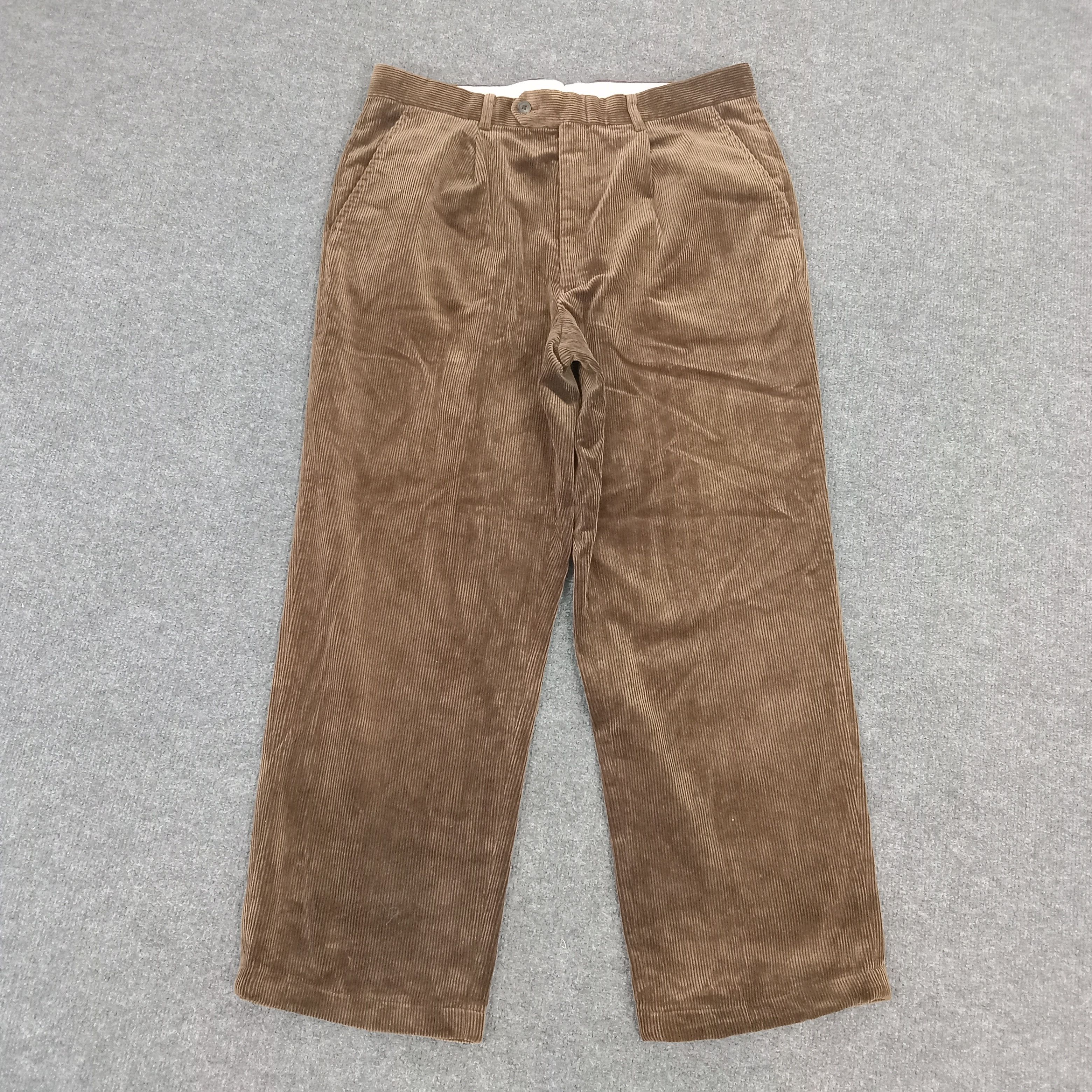 Burberry × Vintage Burberry London Velvet Style Trousers Pants Size US 34 / EU 50 - 1 Thumbnail