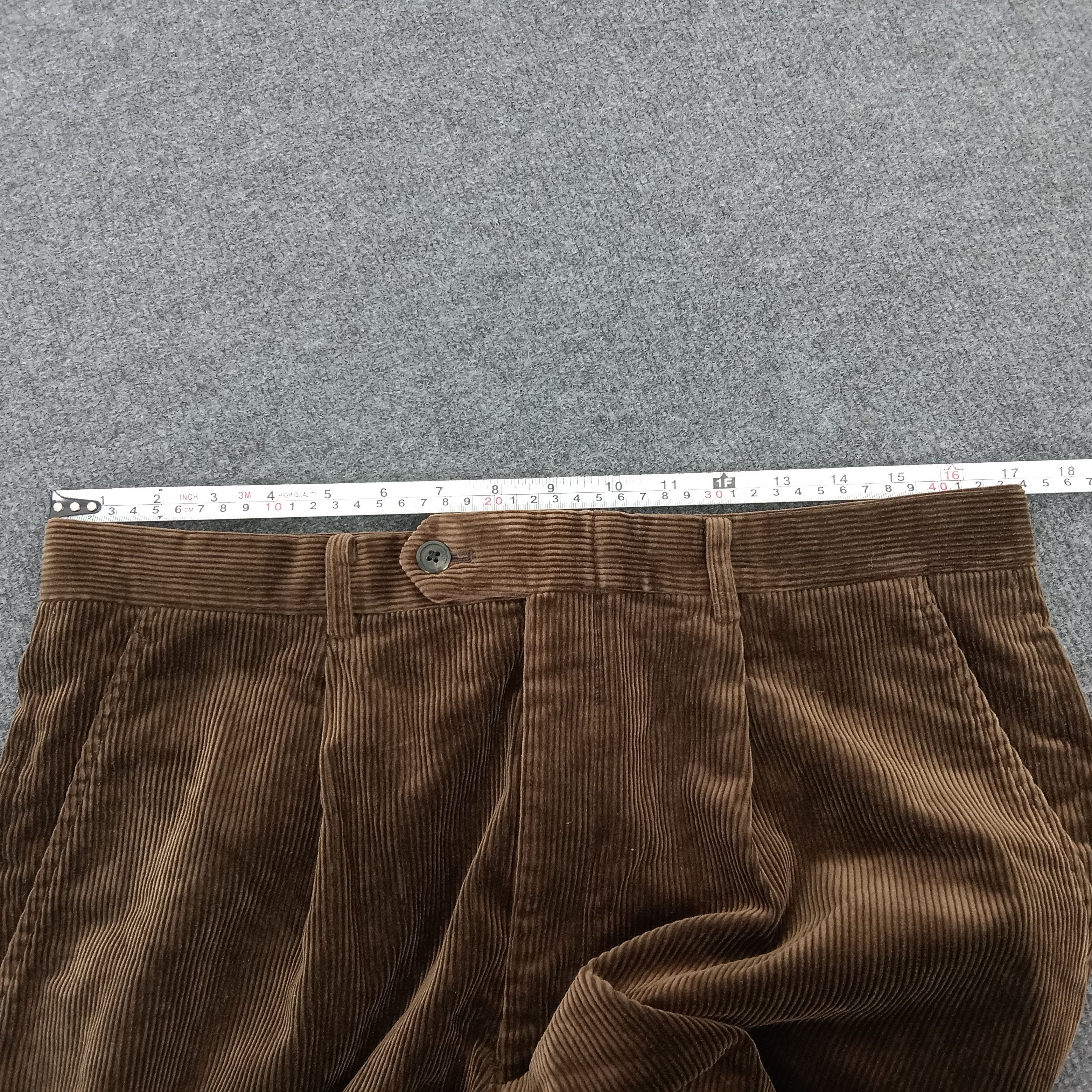 Burberry × Vintage Burberry London Velvet Style Trousers Pants Size US 34 / EU 50 - 13 Thumbnail