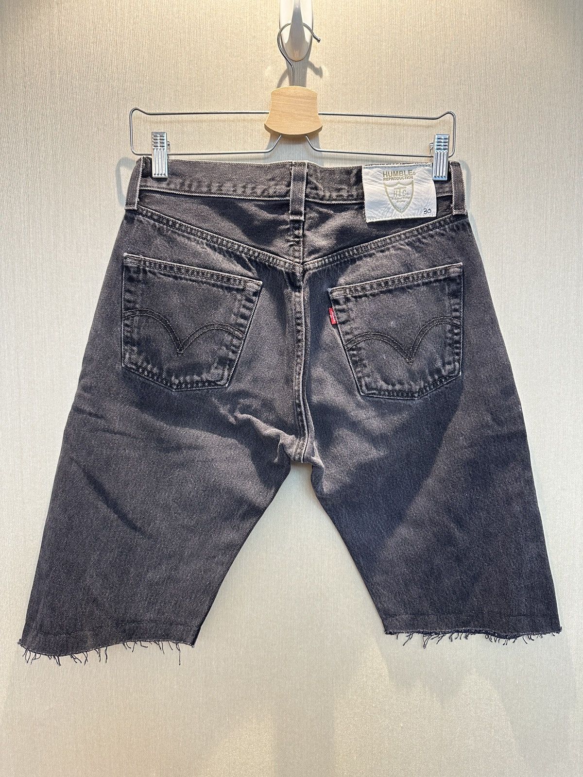 Hollywood Trading Company HTC IrregulaR HUMBLE Gemstone Studded Vintage Levi’s Shorts Size US 30 / EU 46 - 6 Thumbnail