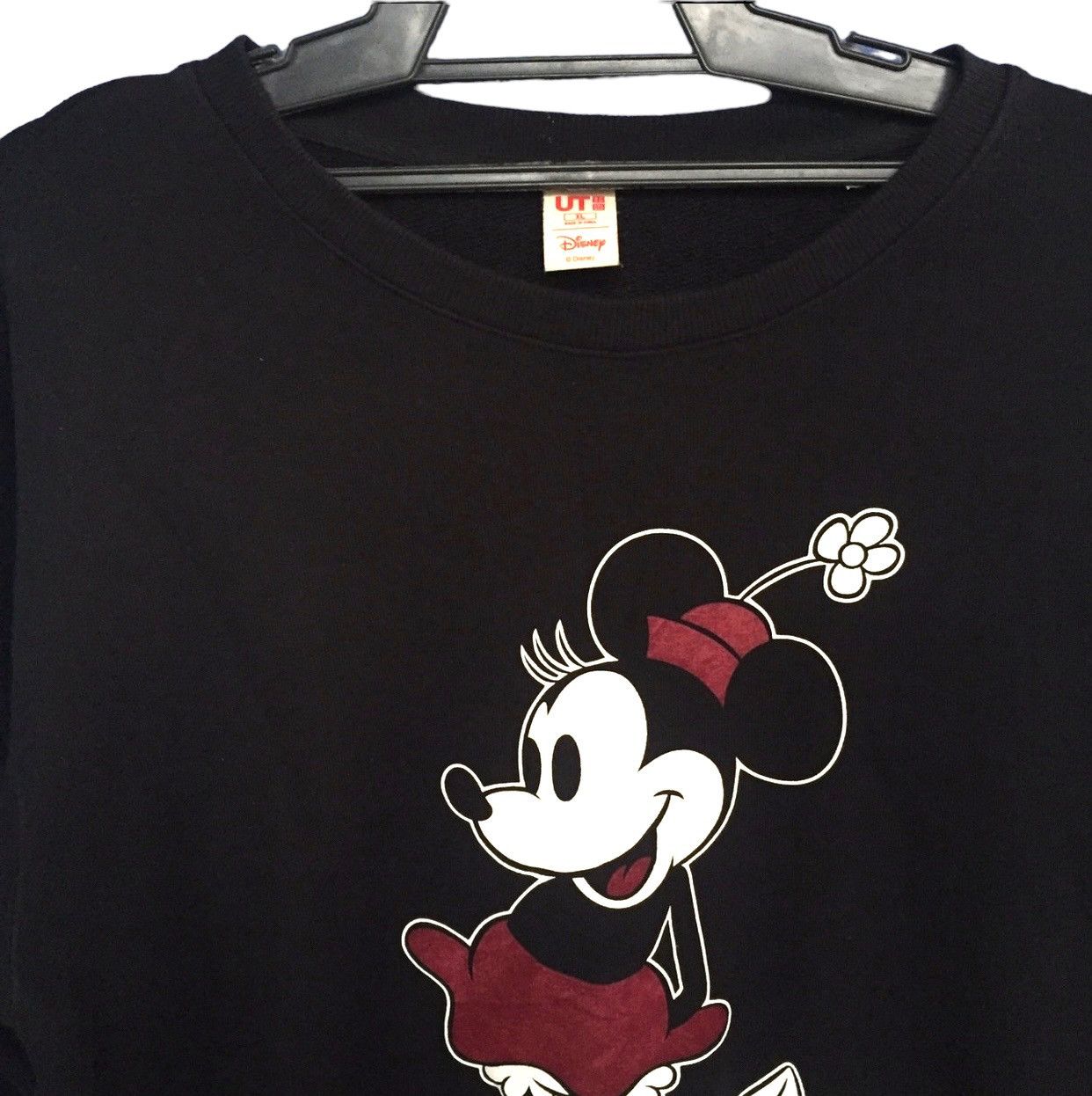 Cartoon Network × Disney × Japanese Brand Vintage UT Disney Uniqlo Minnie Mouse Big Logo Sweatshirt Size US M / EU 48-50 / 2 - 2 Thumbnail