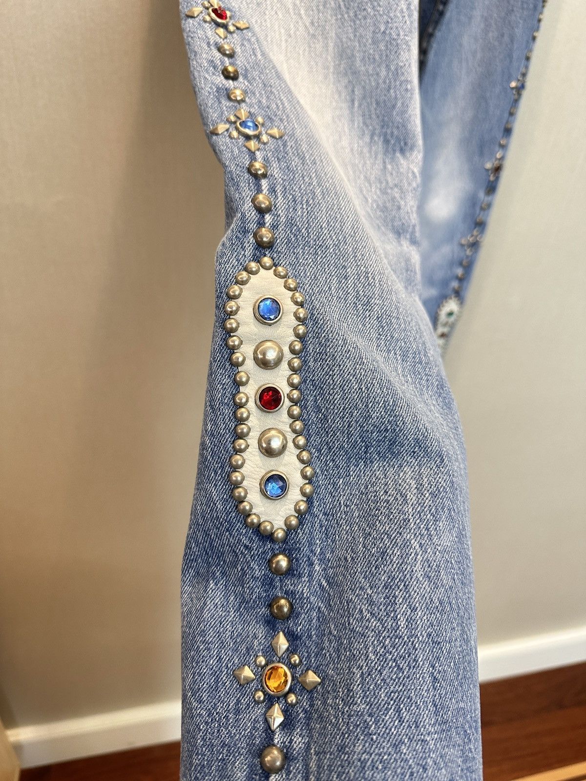 Hollywood Trading Company HTC IrregulaR HUMBLE Gemstone Studded Vintage Levi’s Jeans Size 25" / US 0 / IT 36 - 4 Thumbnail