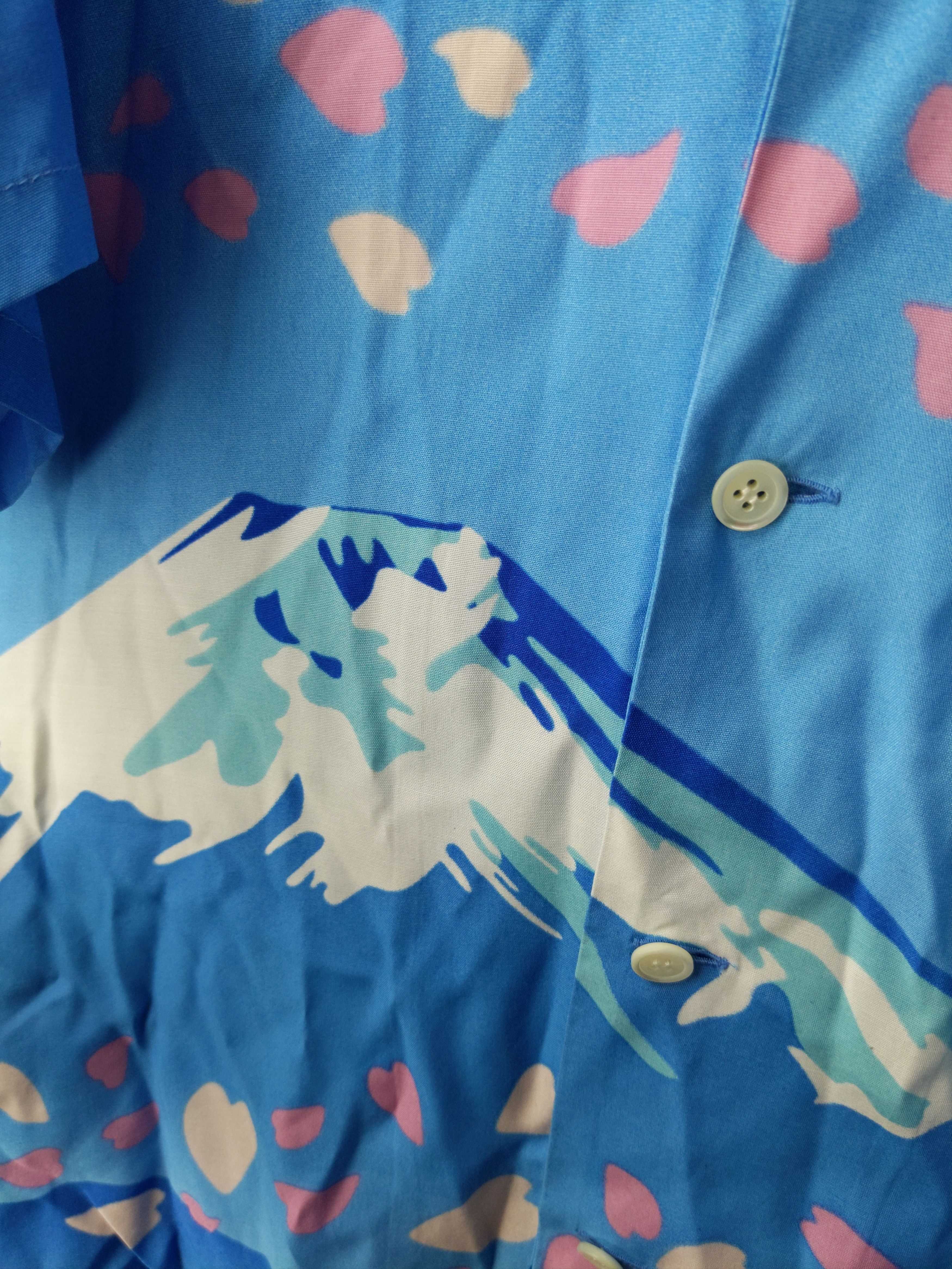 Blue Blue Japan MT FUJI Printed Indigo Lyocell Shirt Sakura Cherry Blossom Size US L / EU 52-54 / 3 - 5 Thumbnail