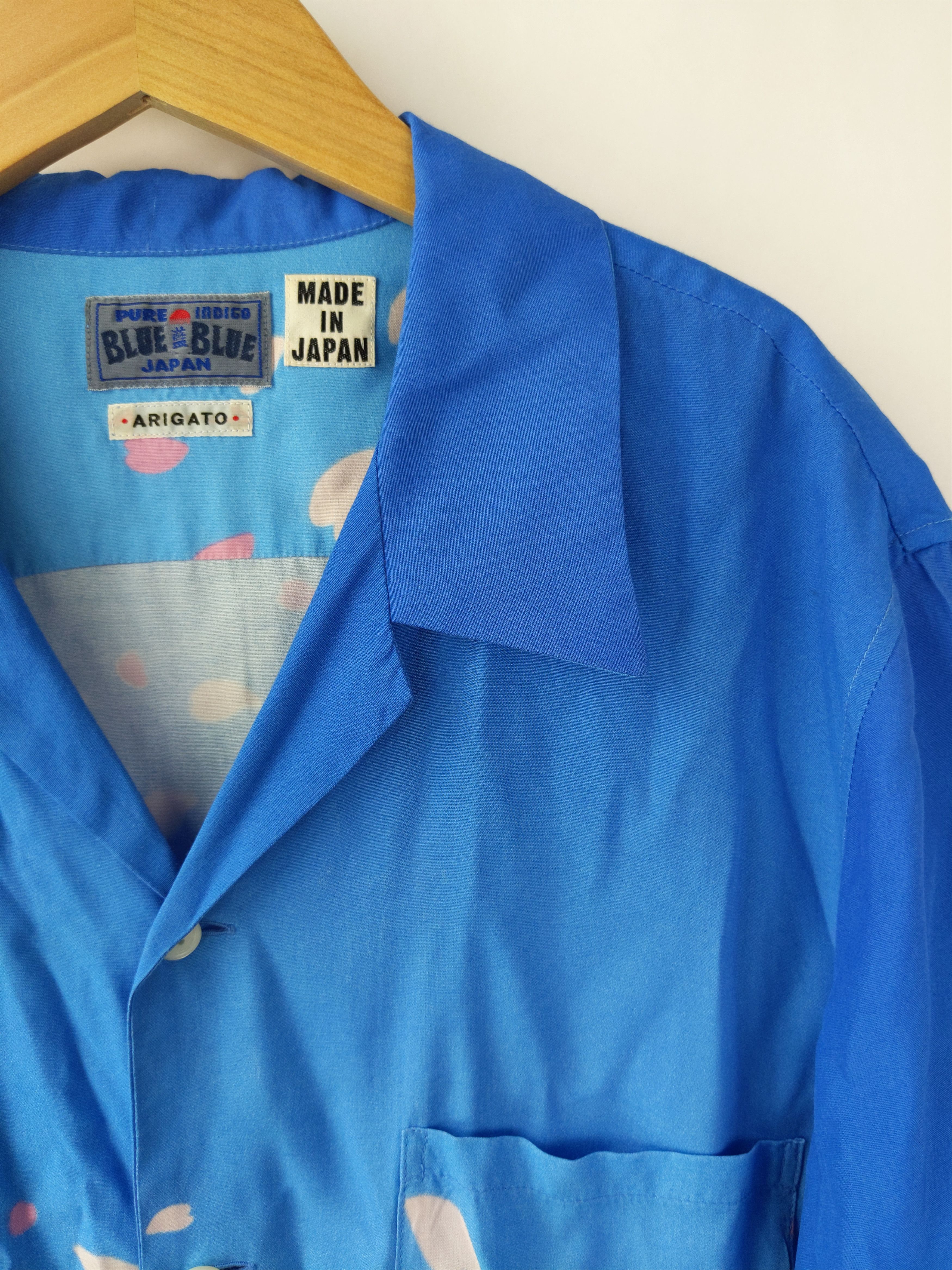 Blue Blue Japan MT FUJI Printed Indigo Lyocell Shirt Sakura Cherry Blossom Size US L / EU 52-54 / 3 - 2 Thumbnail