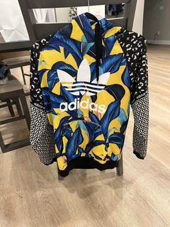 ADIDAS X FARM RIO w/TOUCAN BIRD LEGGINGS - NWOT