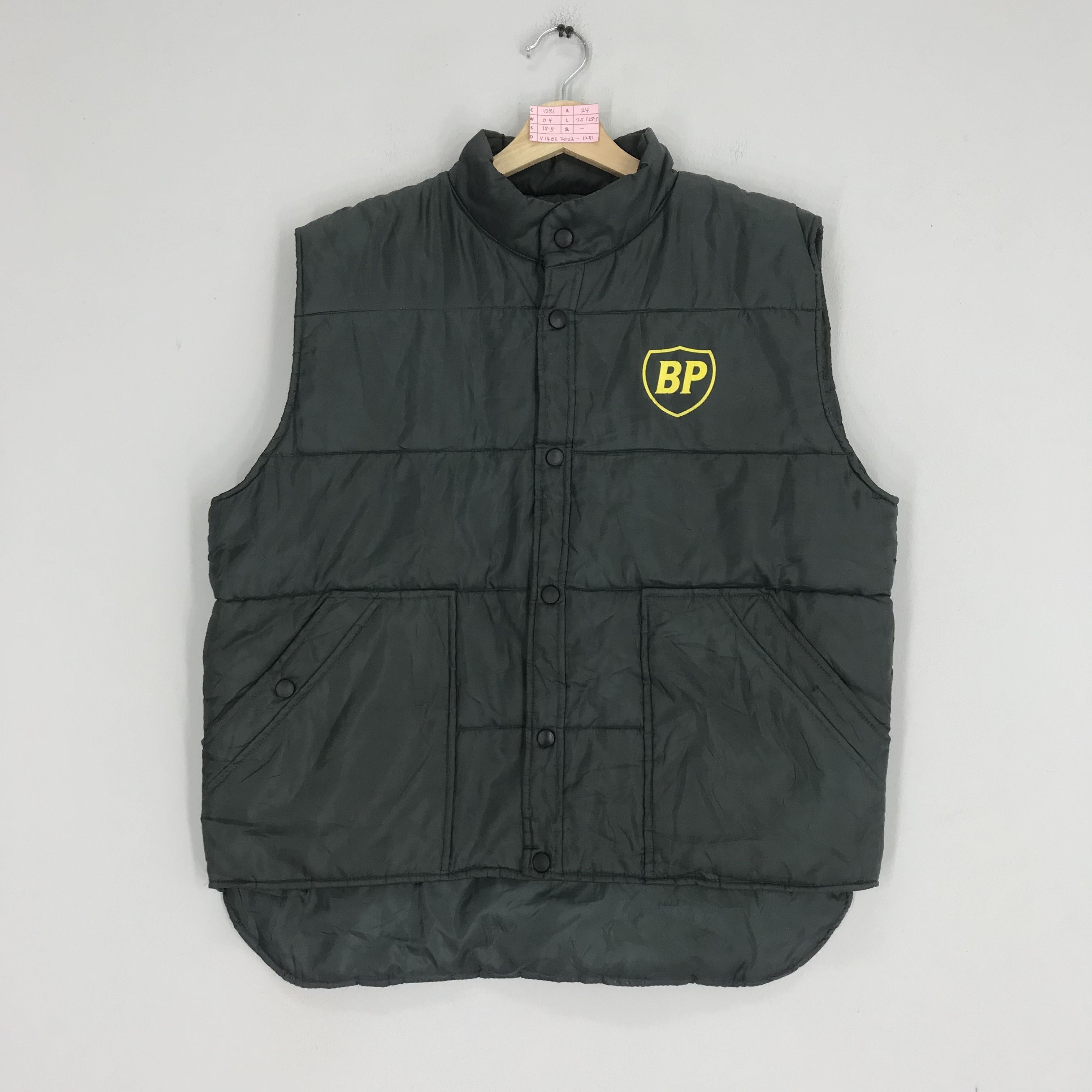 Uniform Wares Vintage BP Sleeveless Sweater Jacket Oil And Gas Coat Size US L / EU 52-54 / 3 - 1 Thumbnail