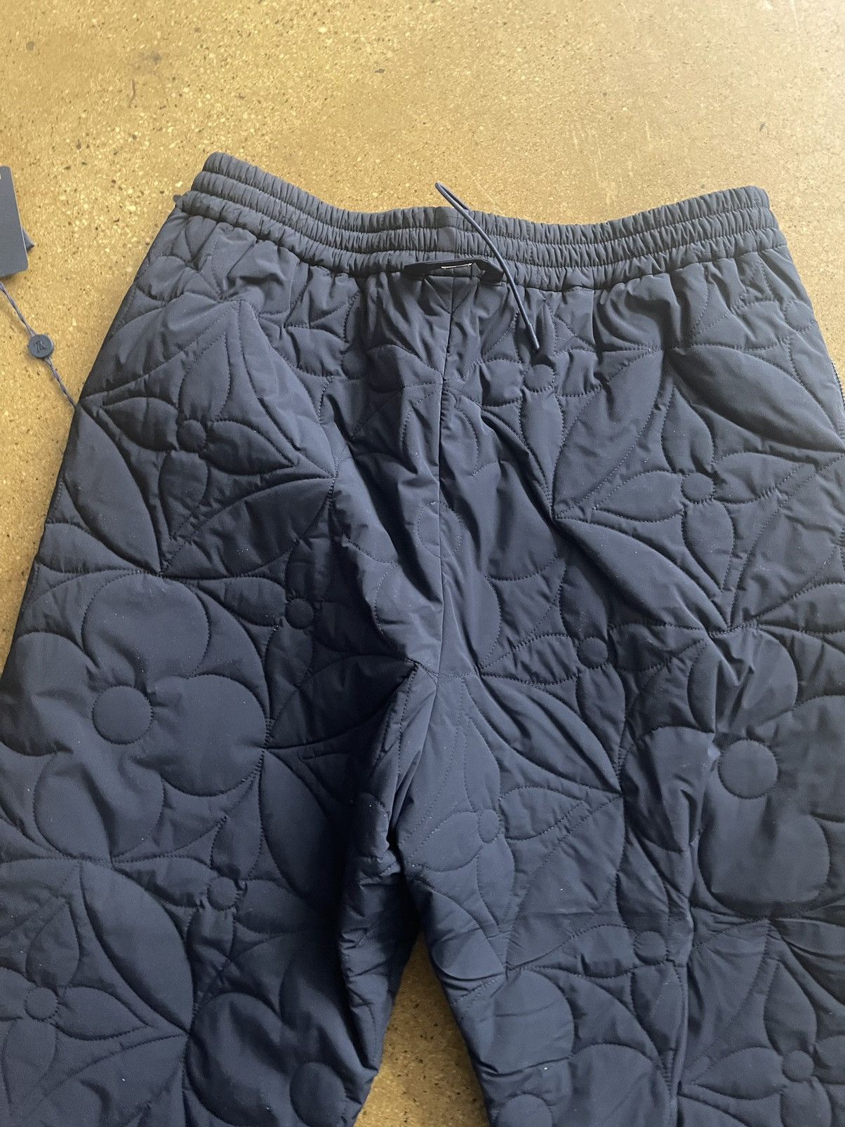 Louis Vuitton Louis Vuitton Sporty Monogram Pants Size US 32 / EU 48 - 6 Thumbnail