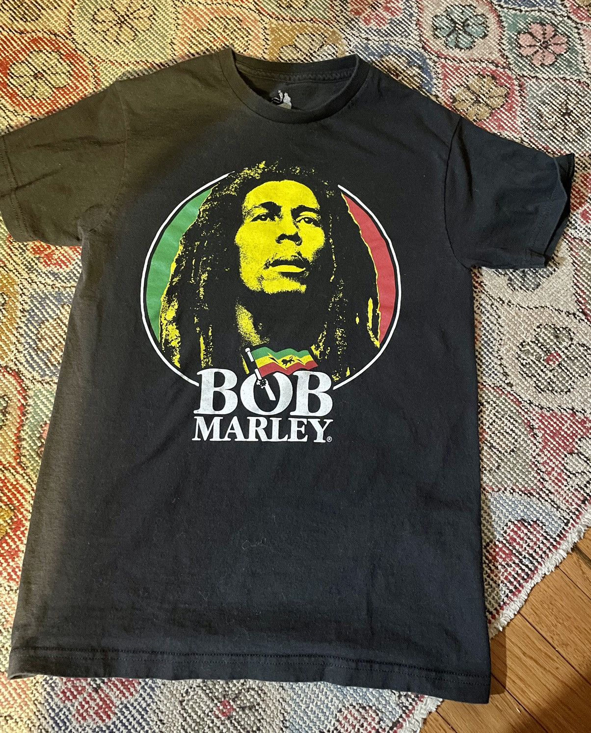 Bob Marley Rasta Lion Flag Graphic Bob Marley Portriat Tee Small/Med Size US S / EU 44-46 / 1 - 1 Thumbnail