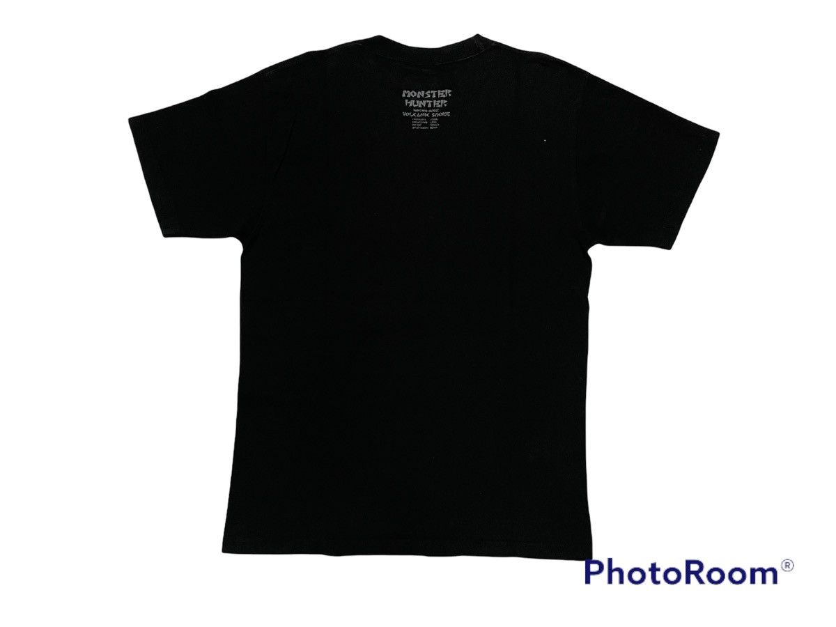 Other Vintage Monster Hunter Playstation Game Tshirt Size US M / EU 48-50 / 2 - 2 Thumbnail