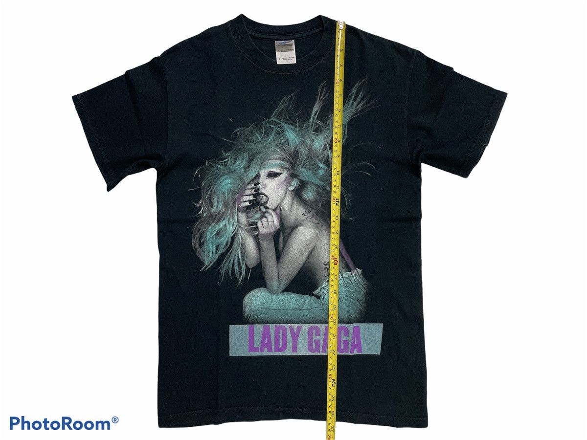 Other Vintage Lady Gaga Tour Tees The Born This Way Ball Size US M / EU 48-50 / 2 - 6 Thumbnail