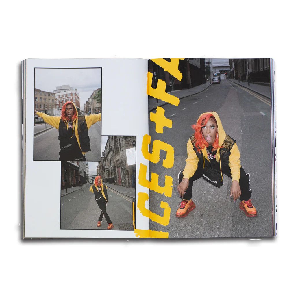 Places + Faces 💚 Places + Faces Vol 4 Magazine KOFFEE COVER NEW Size ONE SIZE - 6 Thumbnail