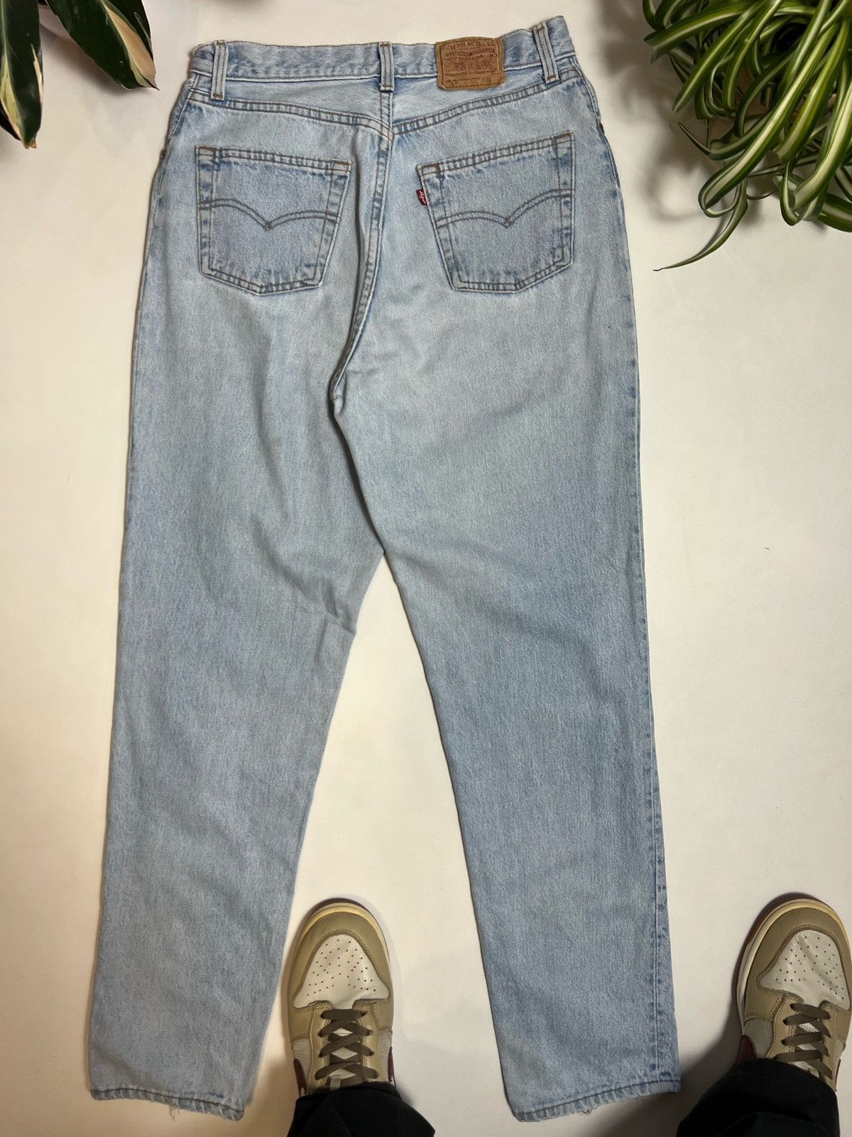 Levi's × Levi's Vintage Clothing Vintage Levis 501 90s baby blue jeans 32x32 straight Denim Size US 32 / EU 48 - 3 Thumbnail