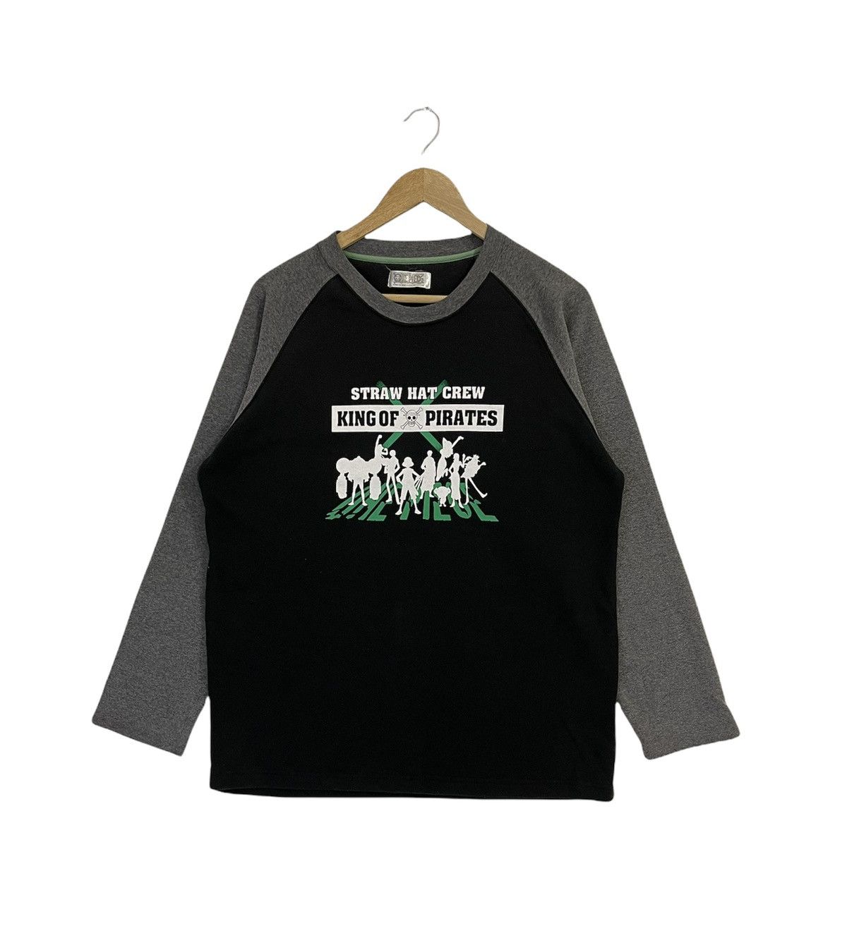 Japanese Brand × One Piece Vintage One Piece Sweatshirt anime japan Size US L / EU 52-54 / 3 - 1 Thumbnail