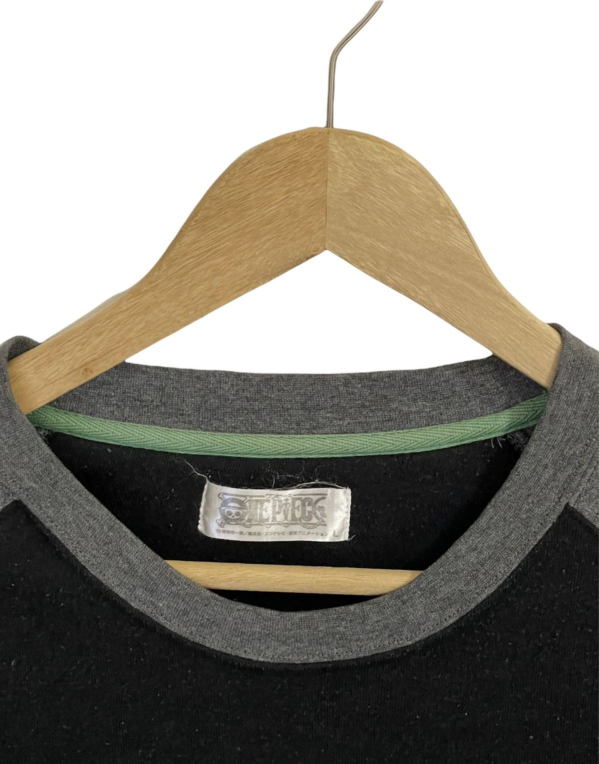 Japanese Brand × One Piece Vintage One Piece Sweatshirt anime japan Size US L / EU 52-54 / 3 - 4 Thumbnail