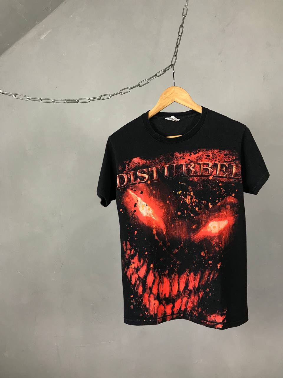 Band Tees Disturbed 2008 vintage rock band tee Size US S / EU 44-46 / 1 - 1 Thumbnail
