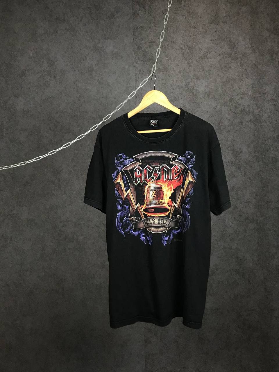 AC/DC × Band Tees × Vintage AC/DC Hells Bells vintage rock band overprinted tee Size US XL / EU 56 / 4 - 1 Thumbnail