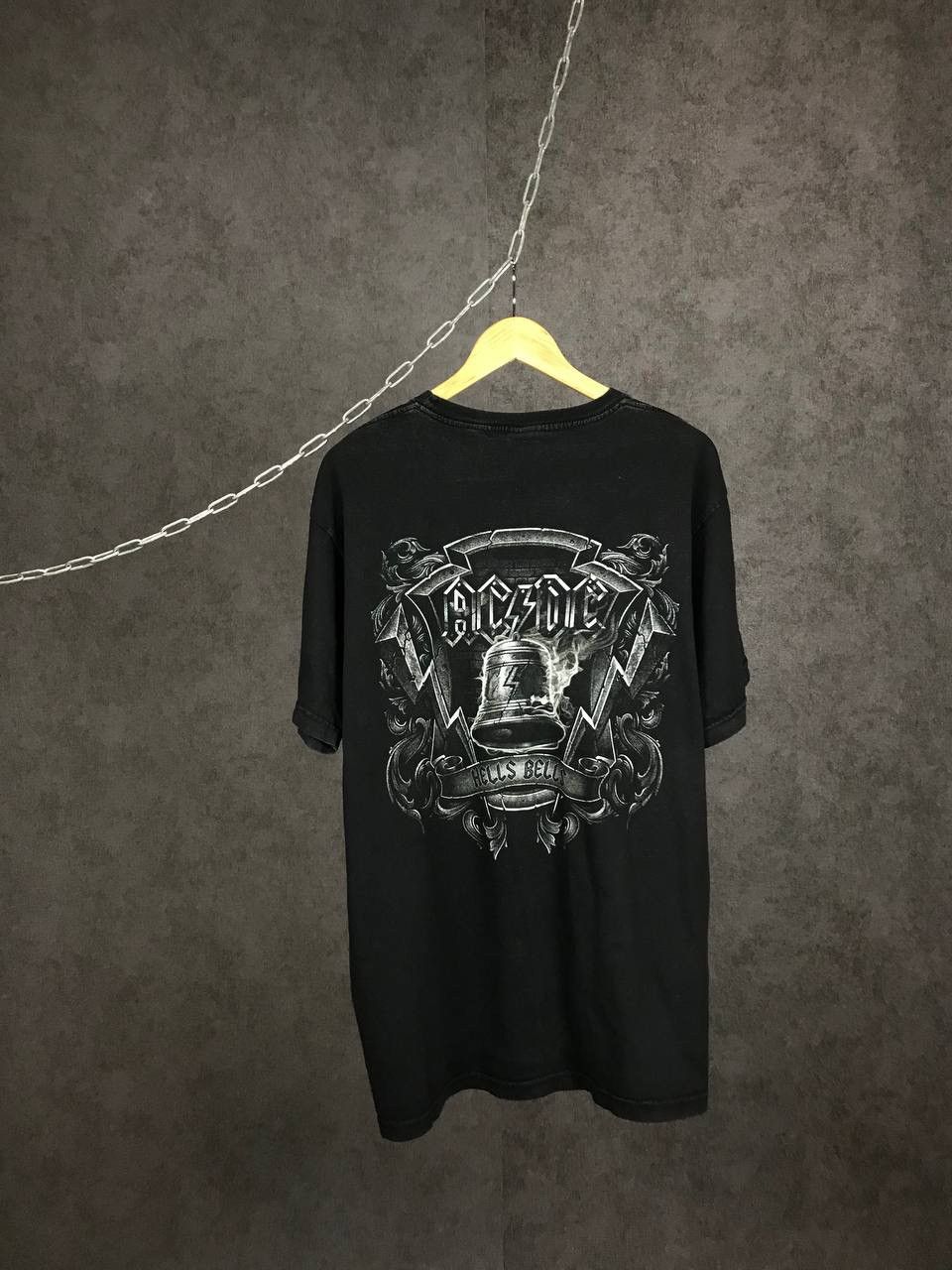 AC/DC × Band Tees × Vintage AC/DC Hells Bells vintage rock band overprinted tee Size US XL / EU 56 / 4 - 5 Thumbnail