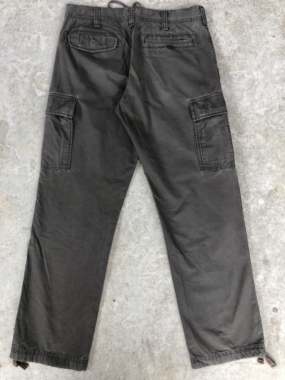 Japanese Brand Uniqlo Cargo Pants Tactical Bondage Size US 32 / EU 48 - 3 Thumbnail