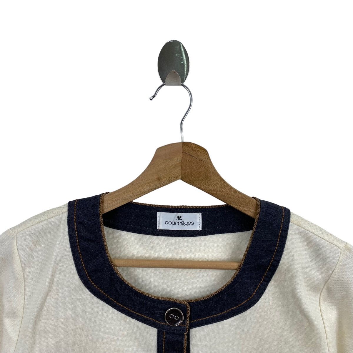 Courreges Vintage COURREGES French Brand Button Up White Coat Jacket Size S / US 4 / IT 40 - 2 Thumbnail