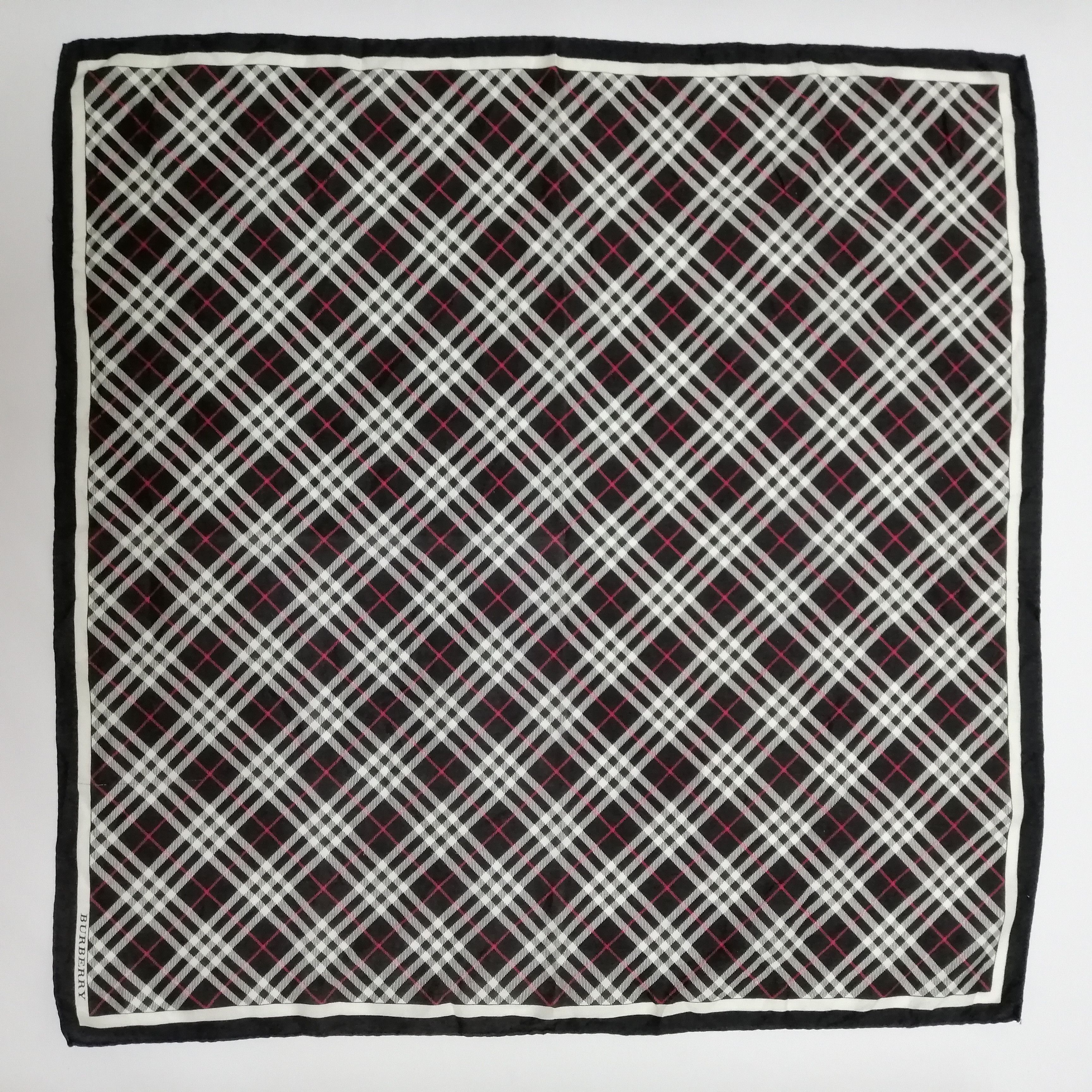 Burberry × Vintage BURBERRY Handkerchief/Neckerchief/Bandana-KD1023 Size ONE SIZE - 2 Thumbnail