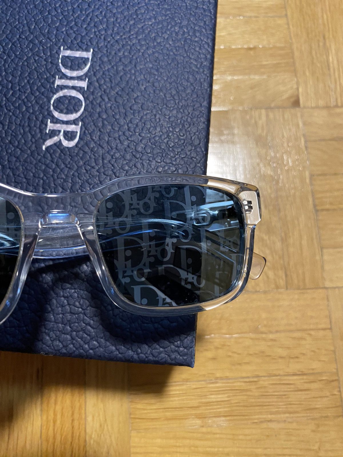 Dior Dior 40030 Clear Wayfarer Sunglasses with Dior print Size ONE SIZE - 9 Thumbnail