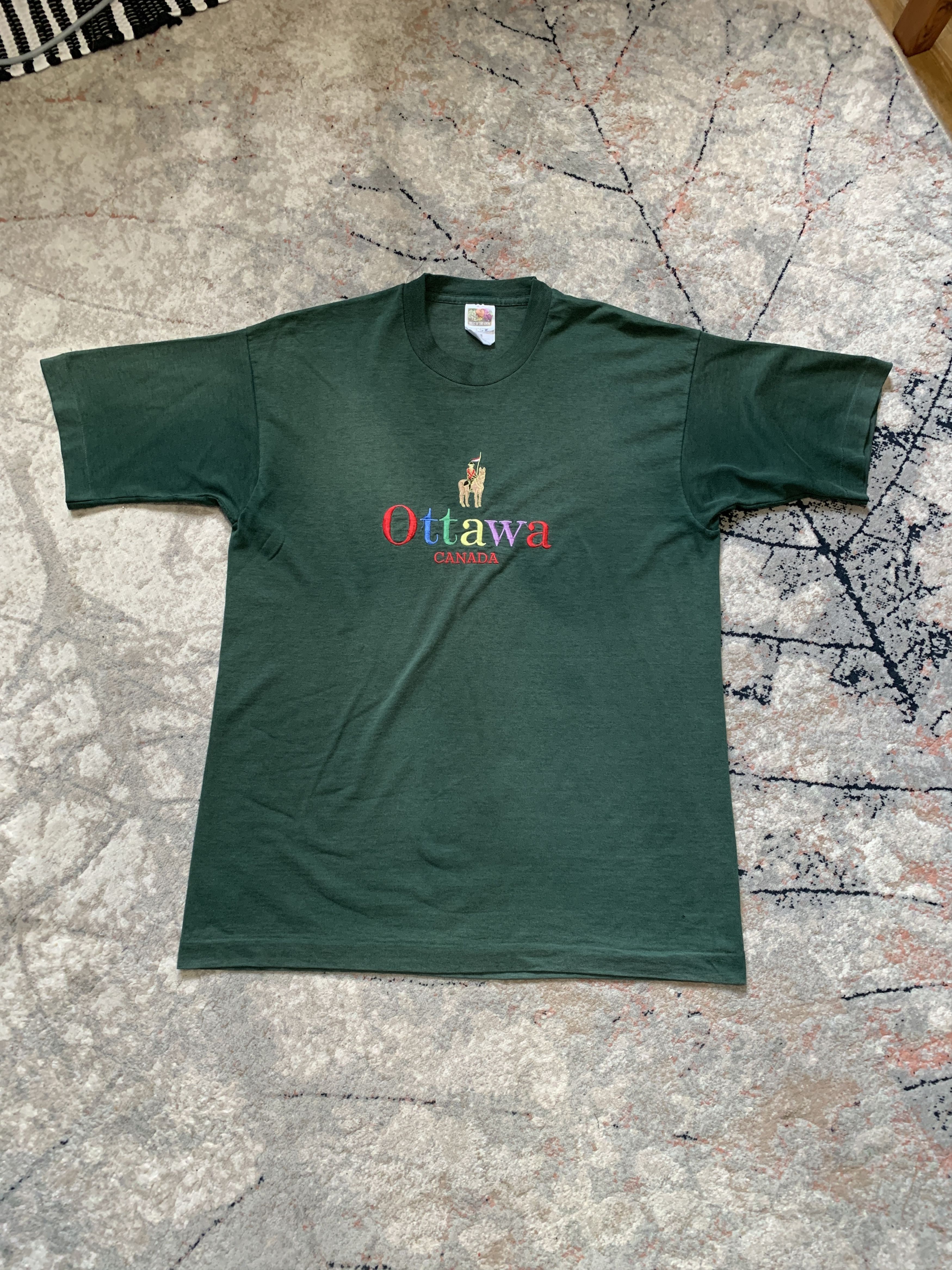 Fruit Of The Loom × Vintage Ottawa Canada Vintage T-Shirt Size US L / EU 52-54 / 3 - 1 Thumbnail