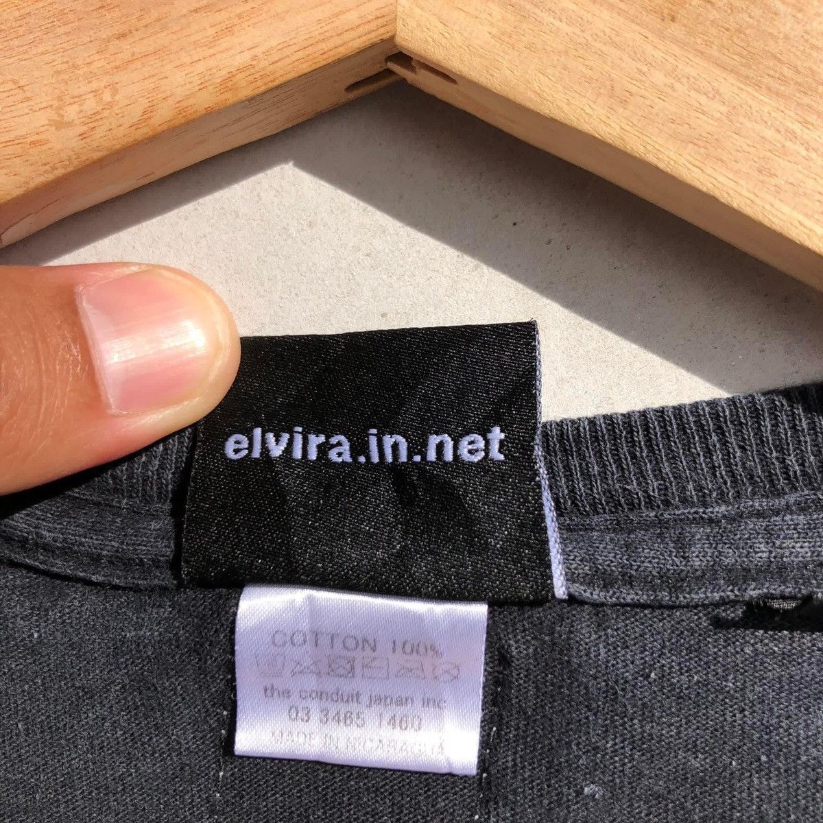 Vintage 🔥Accept Binding Offer🔥 Elvira Size US M / EU 48-50 / 2 - 7 Thumbnail