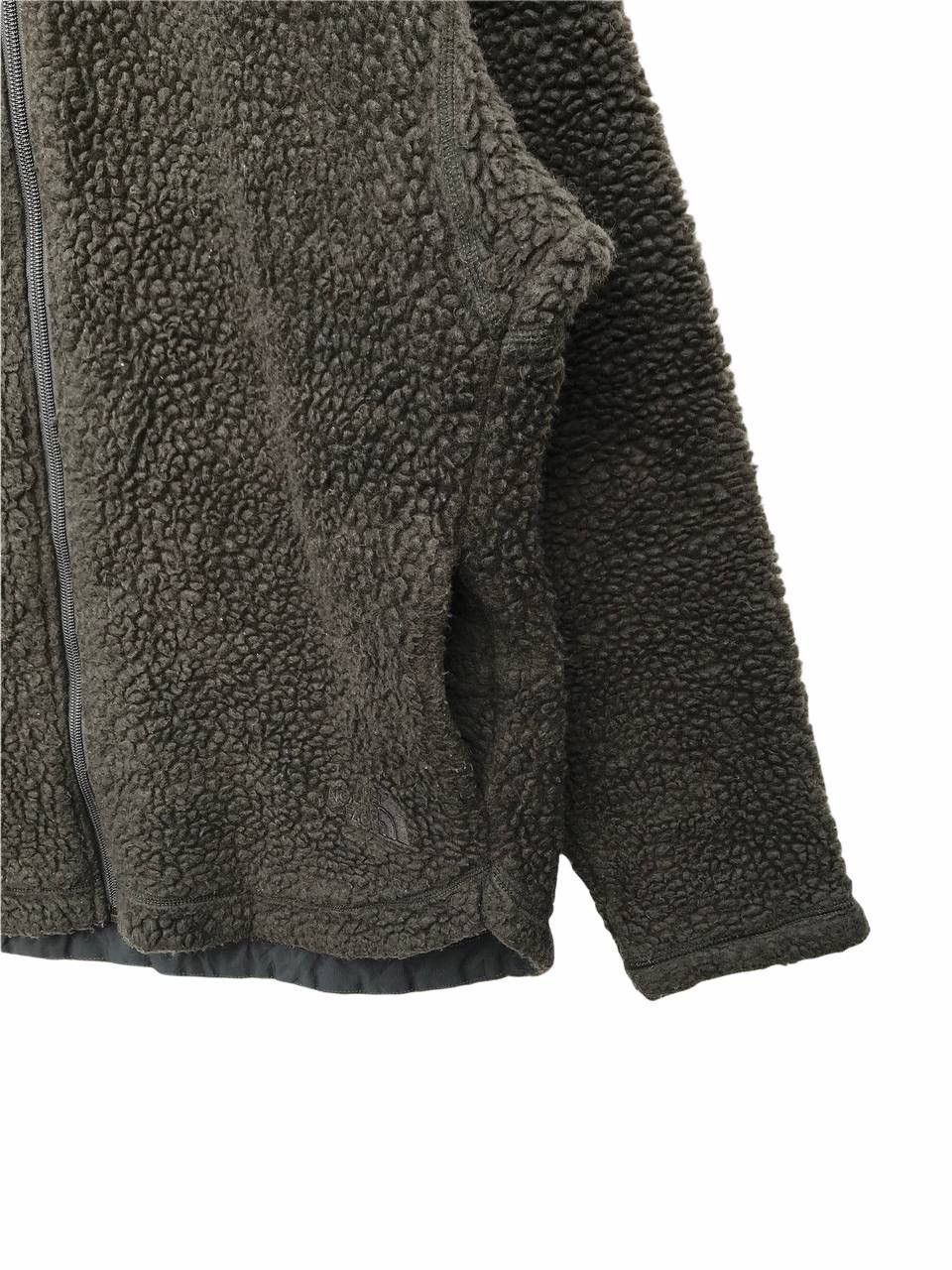 The North Face The North Face Sherpa Jacket Tnf Rocksolid Japan Sweater Size US M / EU 48-50 / 2 - 4 Thumbnail