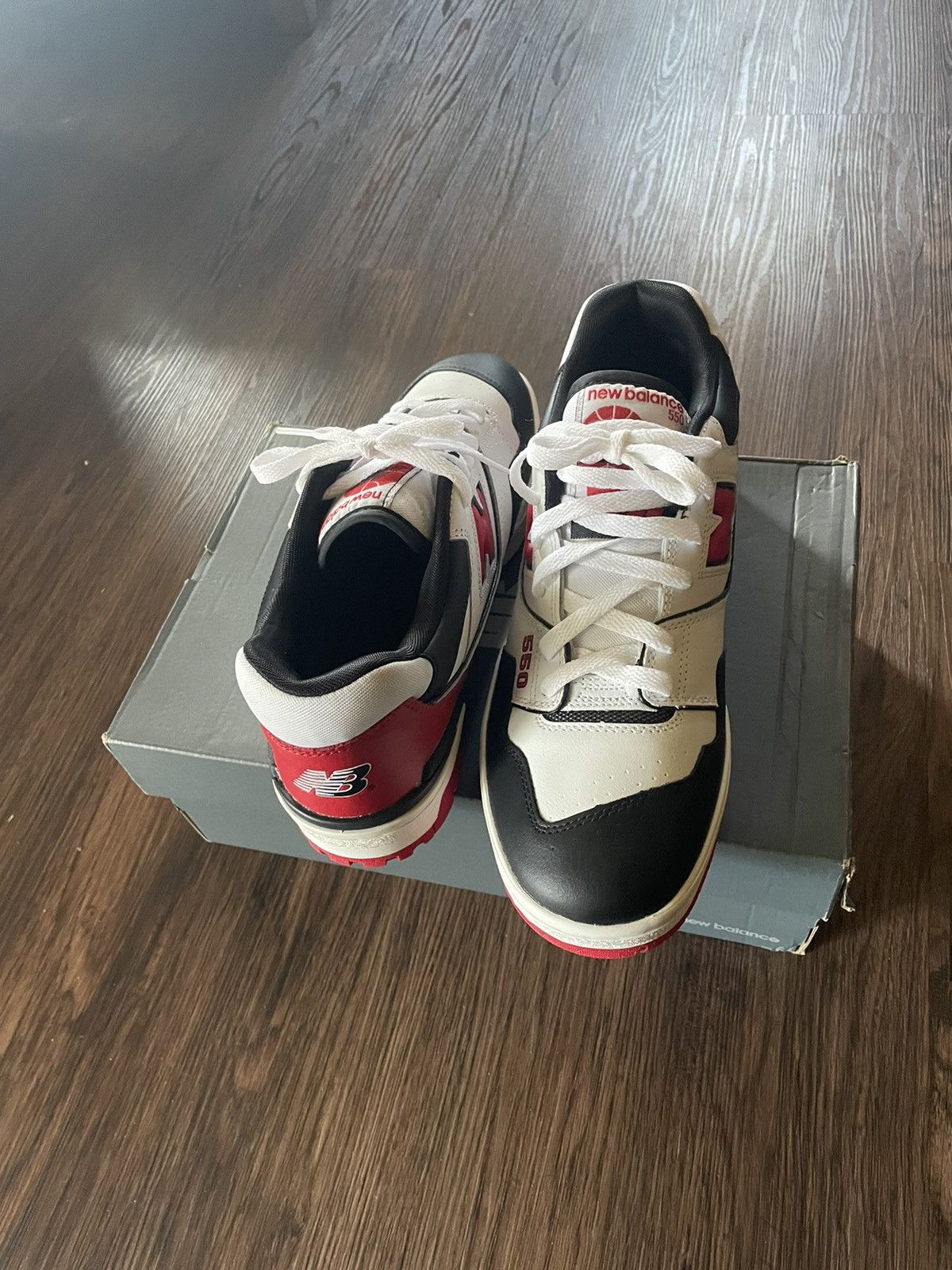 New Balance New Balance 550 "Team Red" Size US 10.5 / EU 43-44 - 5 Thumbnail