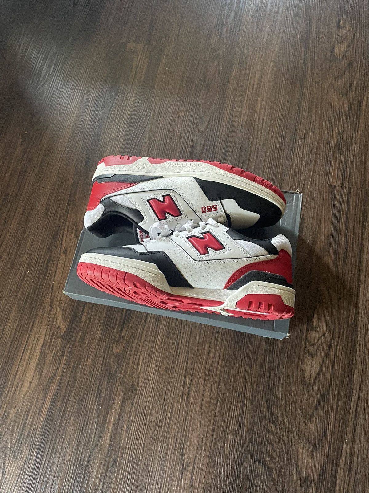 New Balance New Balance 550 "Team Red" Size US 10.5 / EU 43-44 - 3 Thumbnail