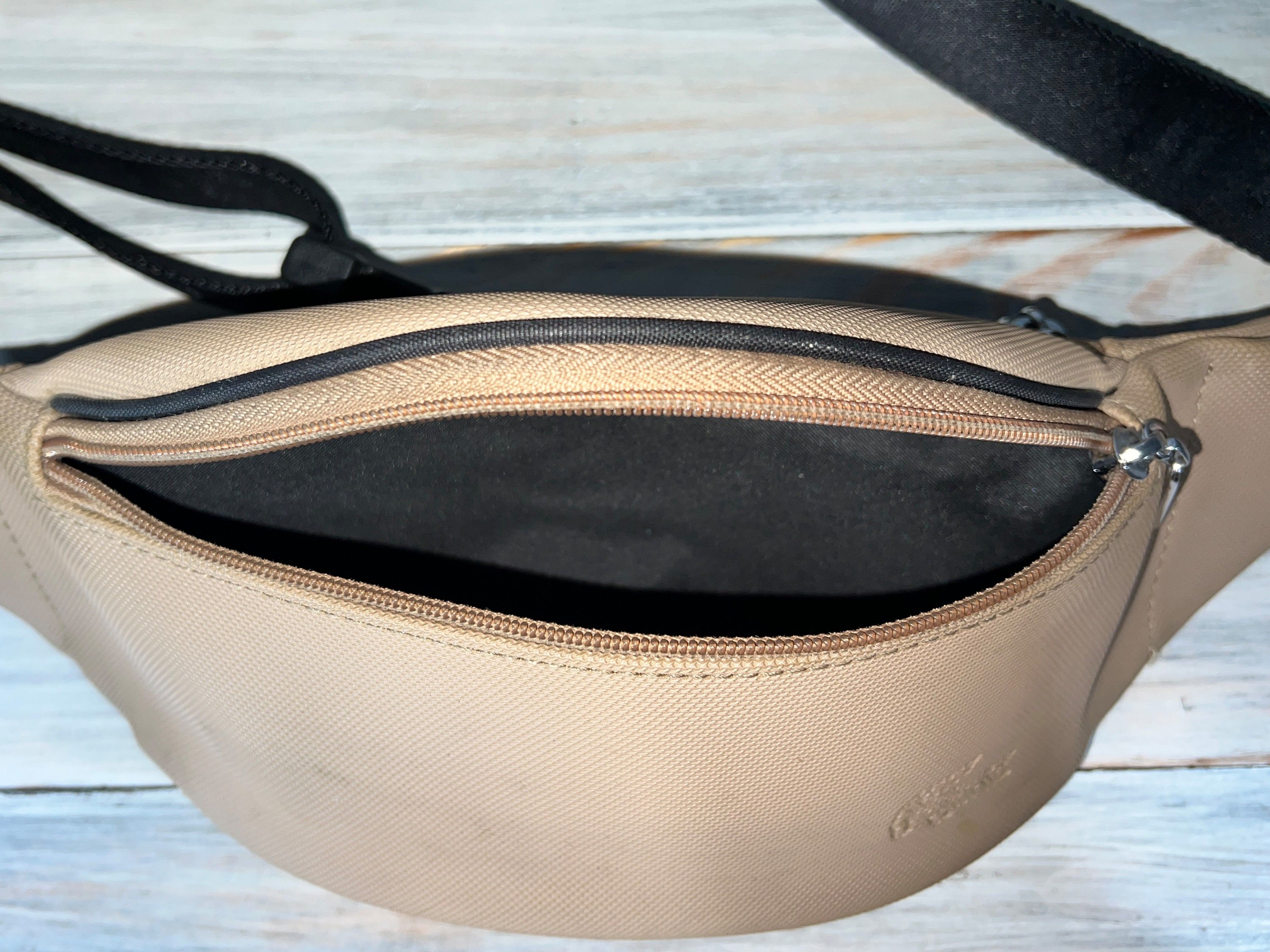 Lacoste Lacoste PVC Unisex BeltBag Streetwear Sportswear Accessorieі Size ONE SIZE - 13 Thumbnail