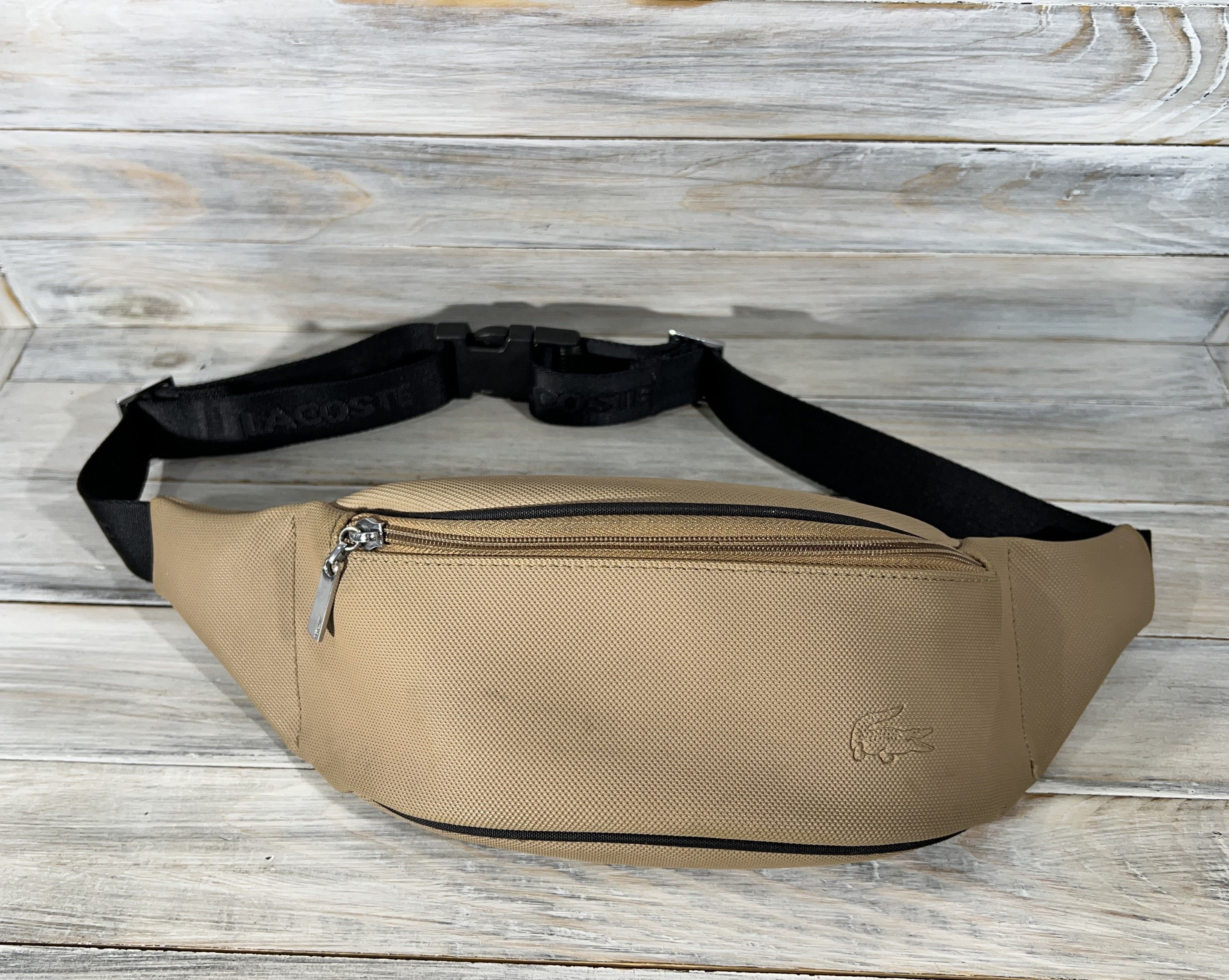 Lacoste Lacoste PVC Unisex BeltBag Streetwear Sportswear Accessorieі Size ONE SIZE - 15 Thumbnail