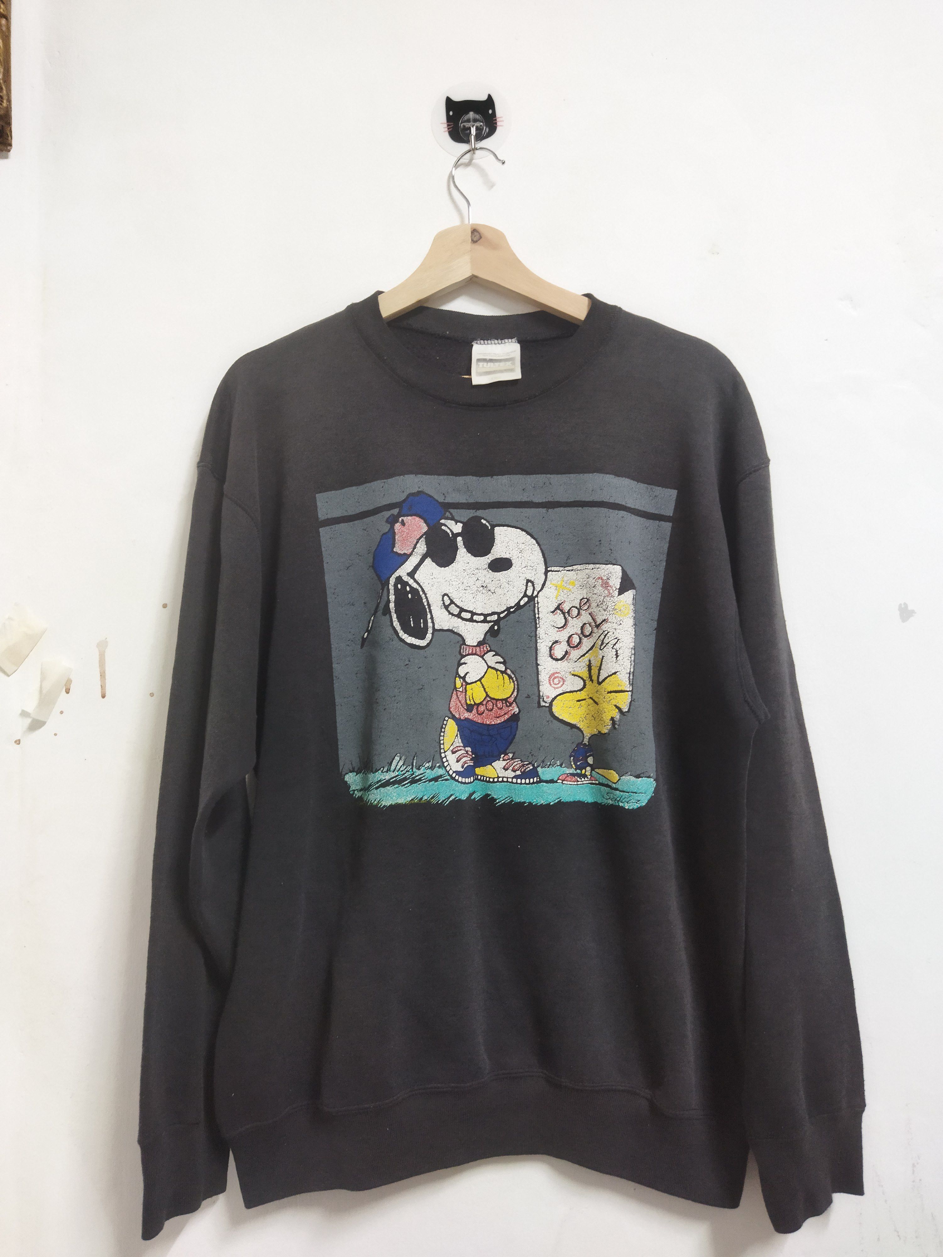 Peanuts Vintage joe cool tultex sweatshirt sun faded Size US L / EU 52-54 / 3 - 1 Thumbnail