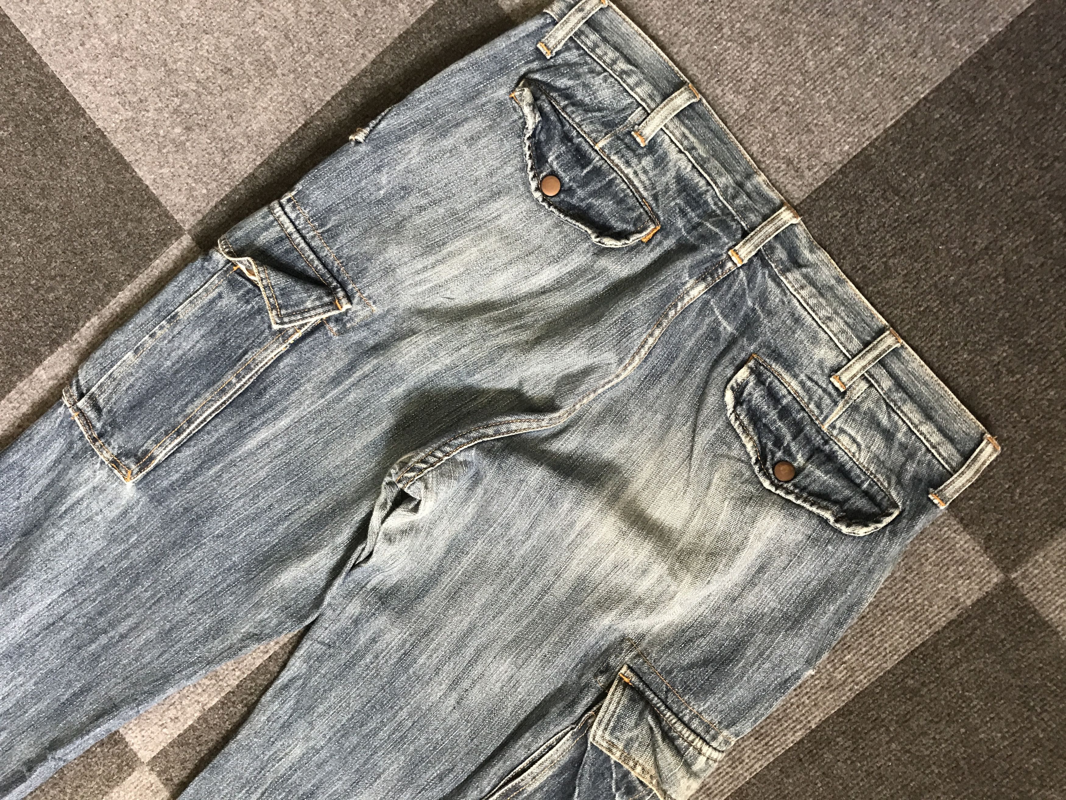 Global Work CP193 GLOBAL WORK Japan Faded Cargo Jeans Size US 35 - 12 Thumbnail