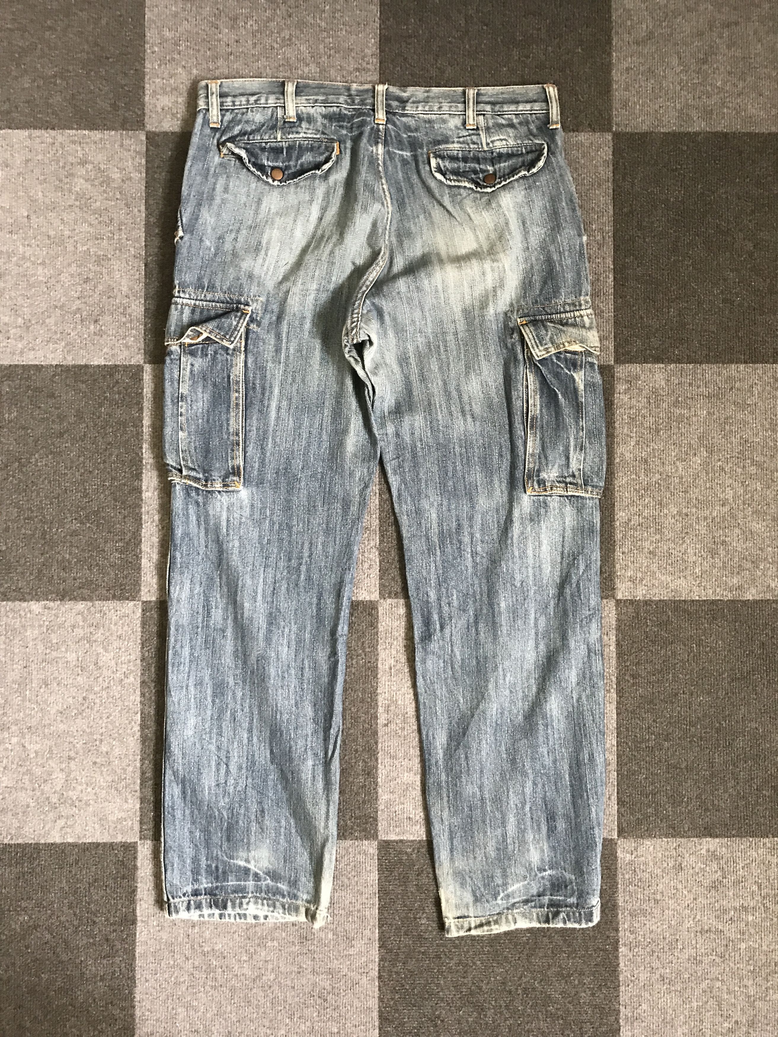 Global Work CP193 GLOBAL WORK Japan Faded Cargo Jeans Size US 35 - 11 Thumbnail