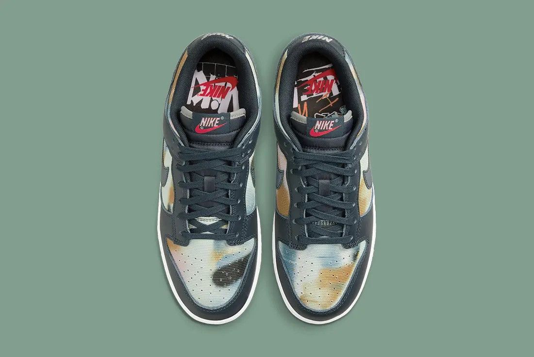 Nike Nike Dunk Low "Graffiti Navy" Size 3Y Size US 5 / IT 35 - 2 Thumbnail