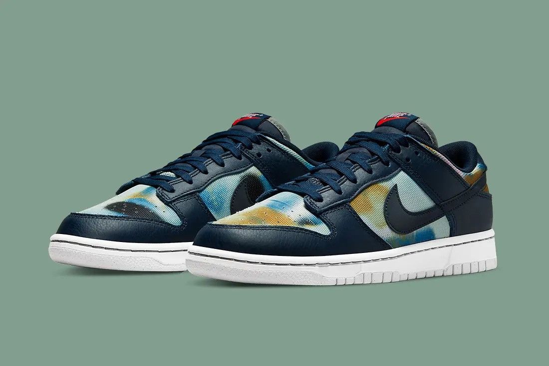 Nike Nike Dunk Low "Graffiti Navy" Size 3Y Size US 5 / IT 35 - 1 Thumbnail
