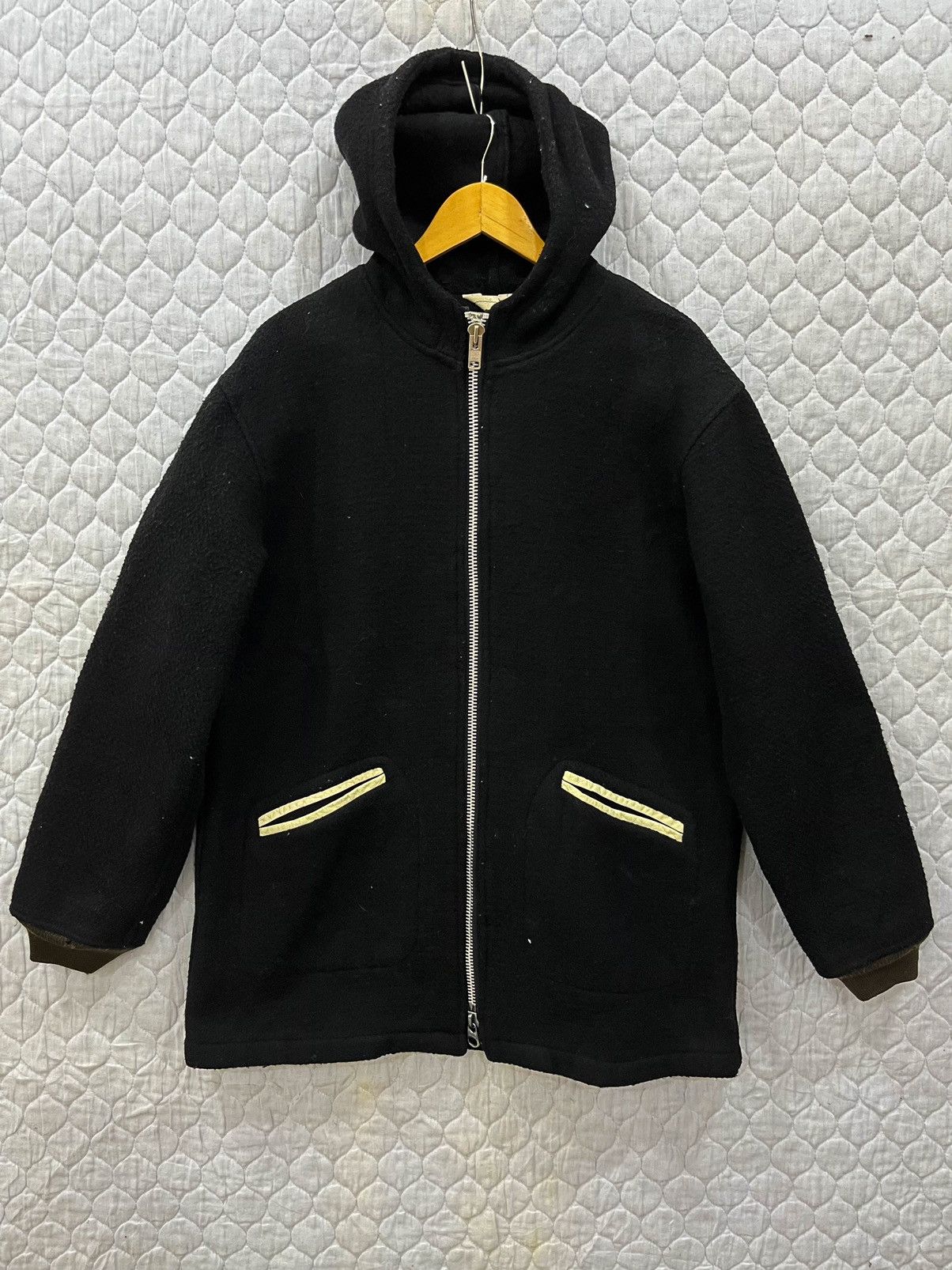 T. VINTAGE JOHN BULL HOODIE WOOL HYPE JACKET