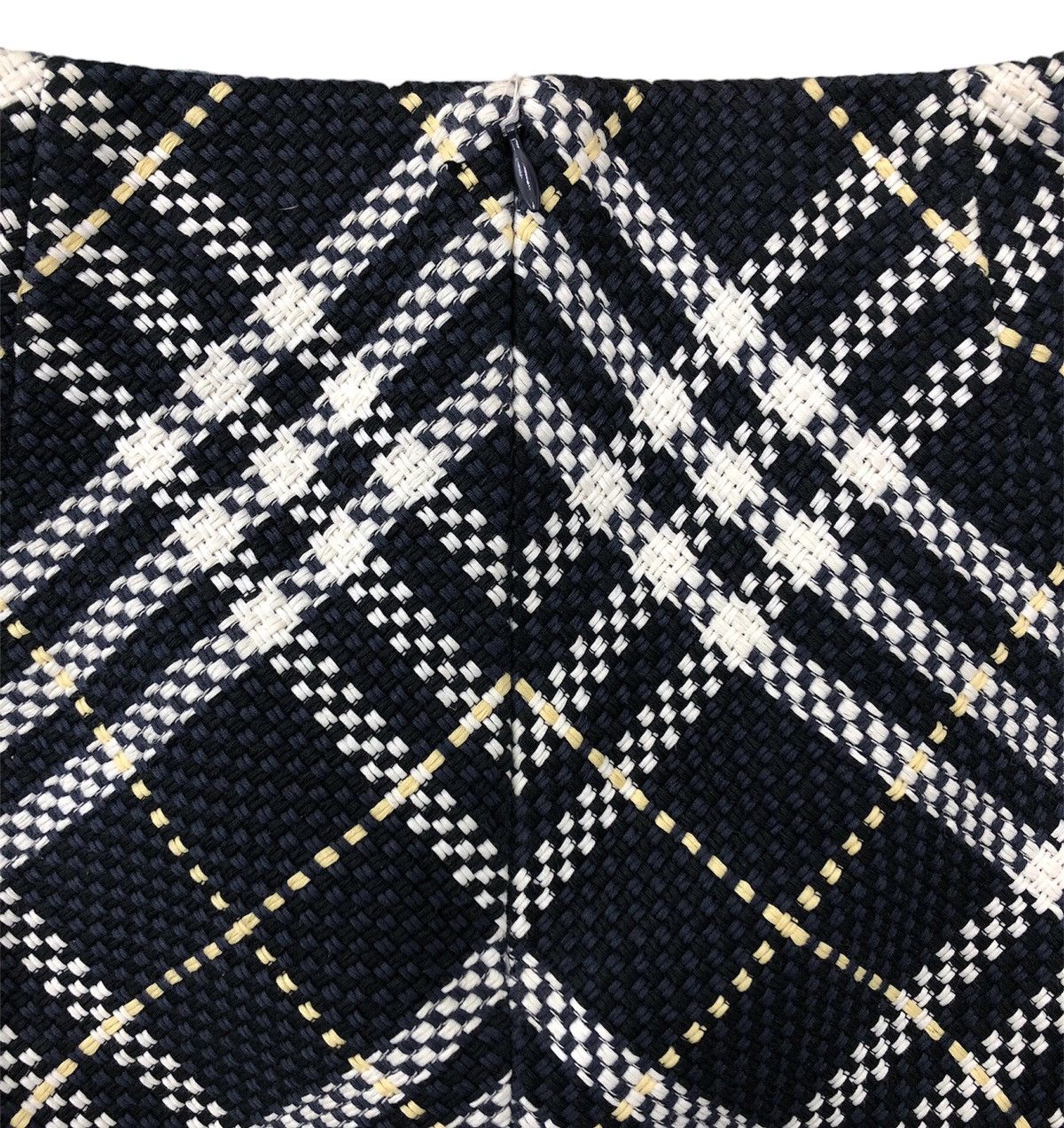Burberry BURBERRY LONDON SKIRT Size 28" / US 6 / IT 42 - 5 Thumbnail