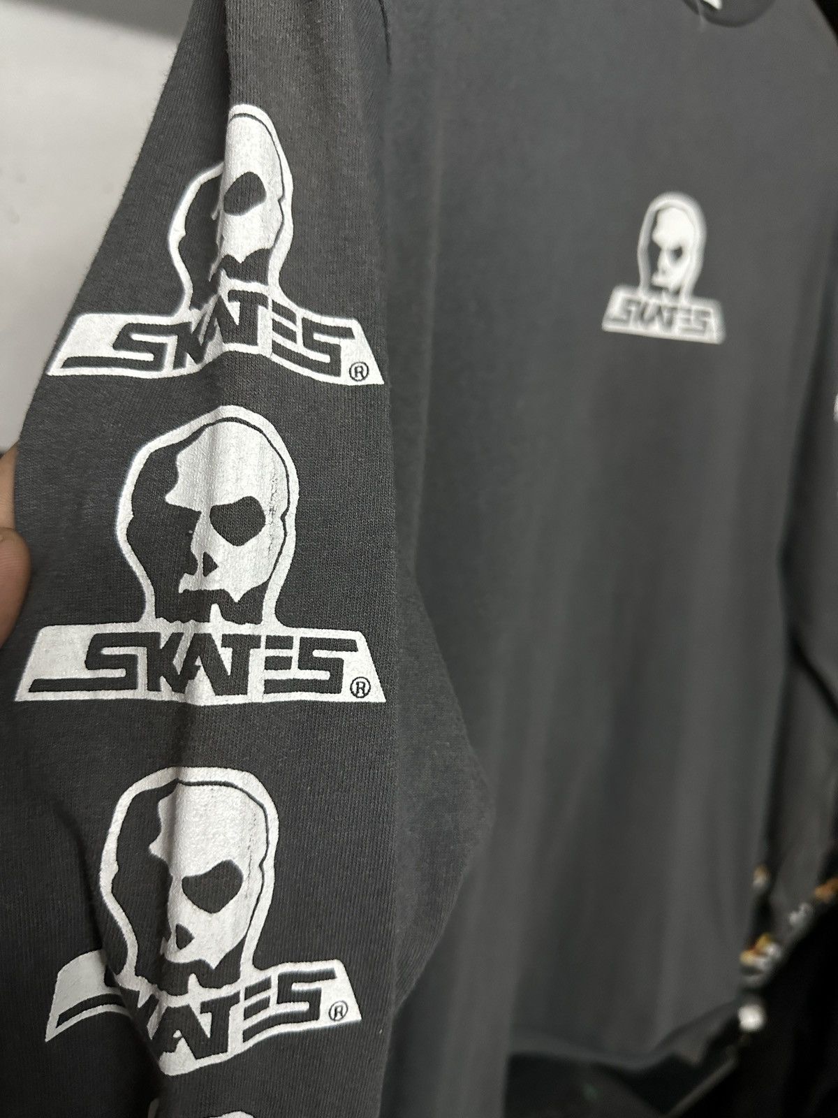 Vintage Vintage Skates Skulls Skateboard Tee Size US M / EU 48-50 / 2 - 5 Thumbnail
