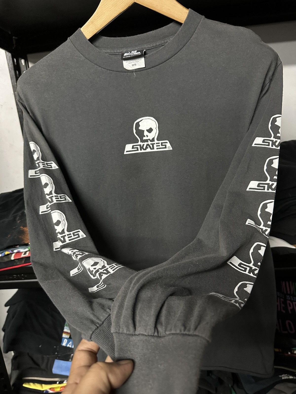 Vintage Vintage Skates Skulls Skateboard Tee Size US M / EU 48-50 / 2 - 4 Thumbnail