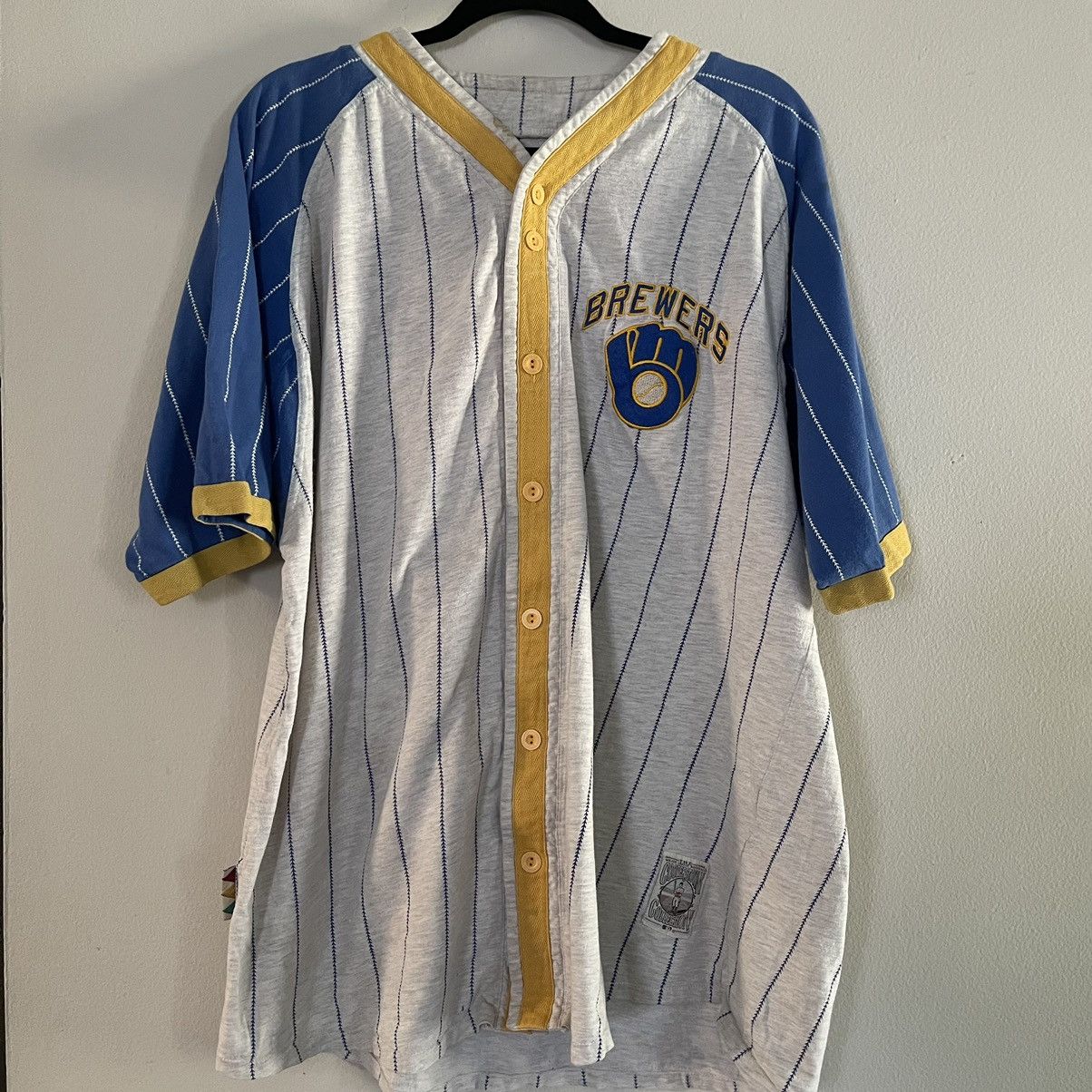 Vintage Milwaukee Brewers Pinstripe Baseball Sweatshirt, Size