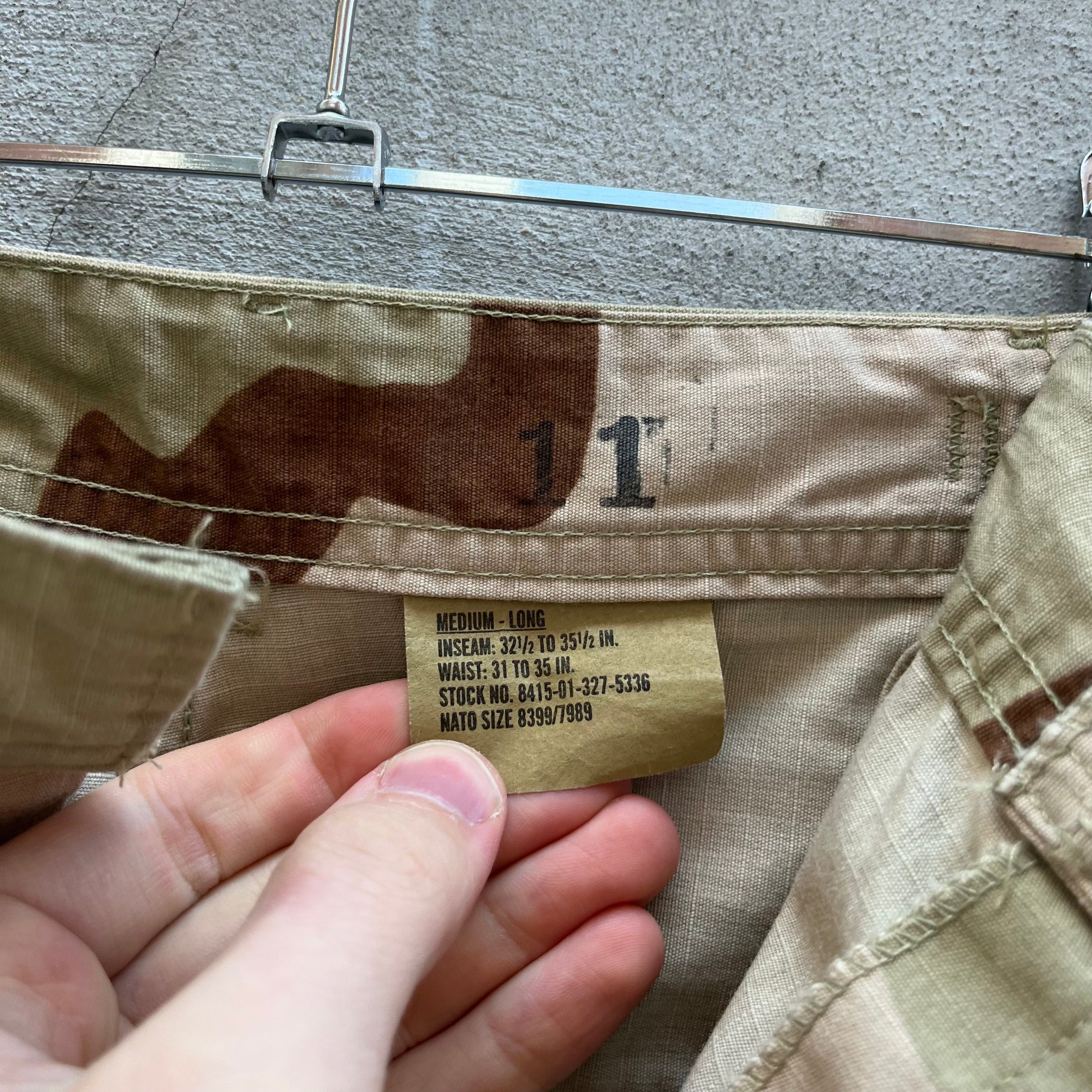 Vintage 97’ Military Desert Camo Cargo Pants Size US 34 / EU 50 - 5 Thumbnail
