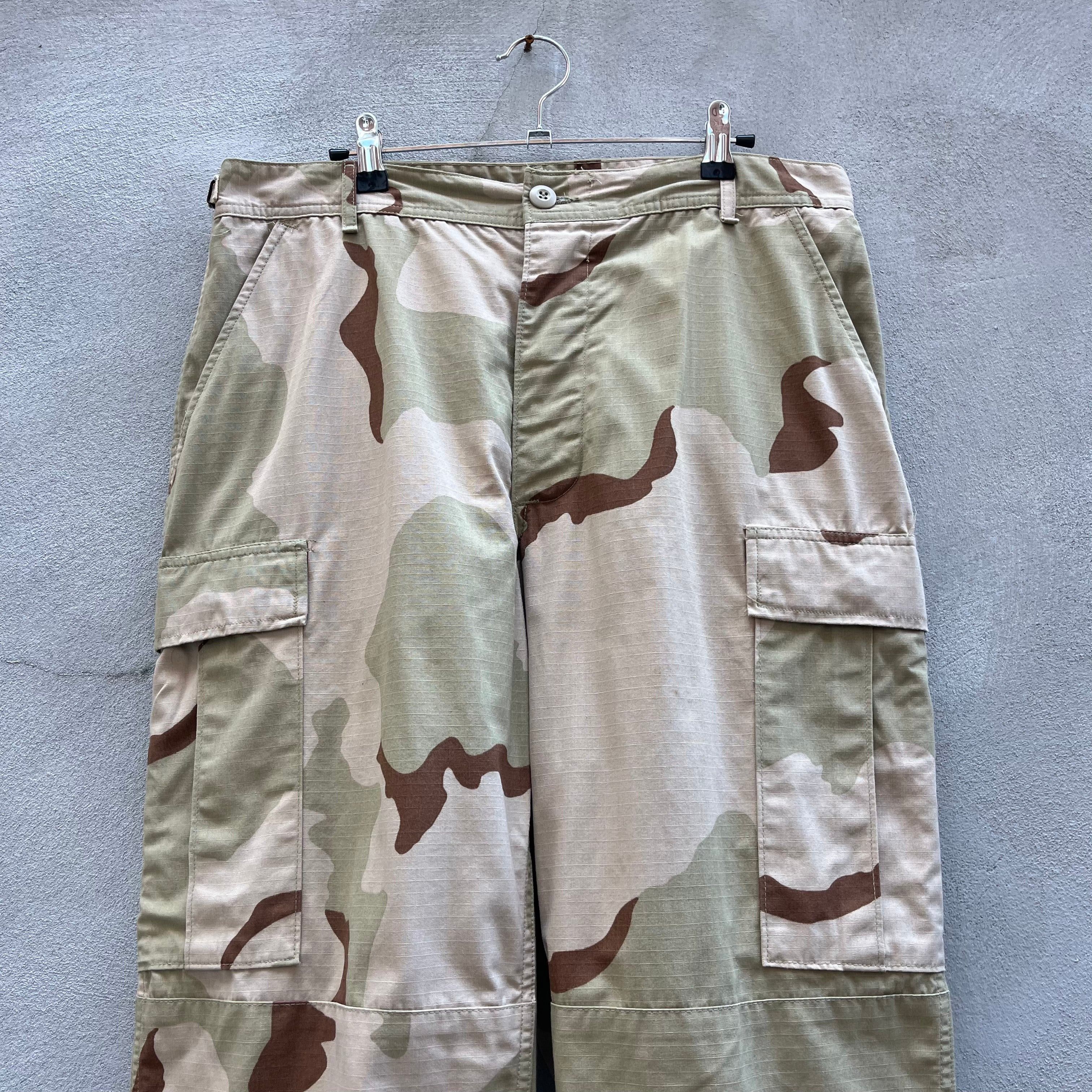 Vintage 97’ Military Desert Camo Cargo Pants Size US 34 / EU 50 - 4 Thumbnail