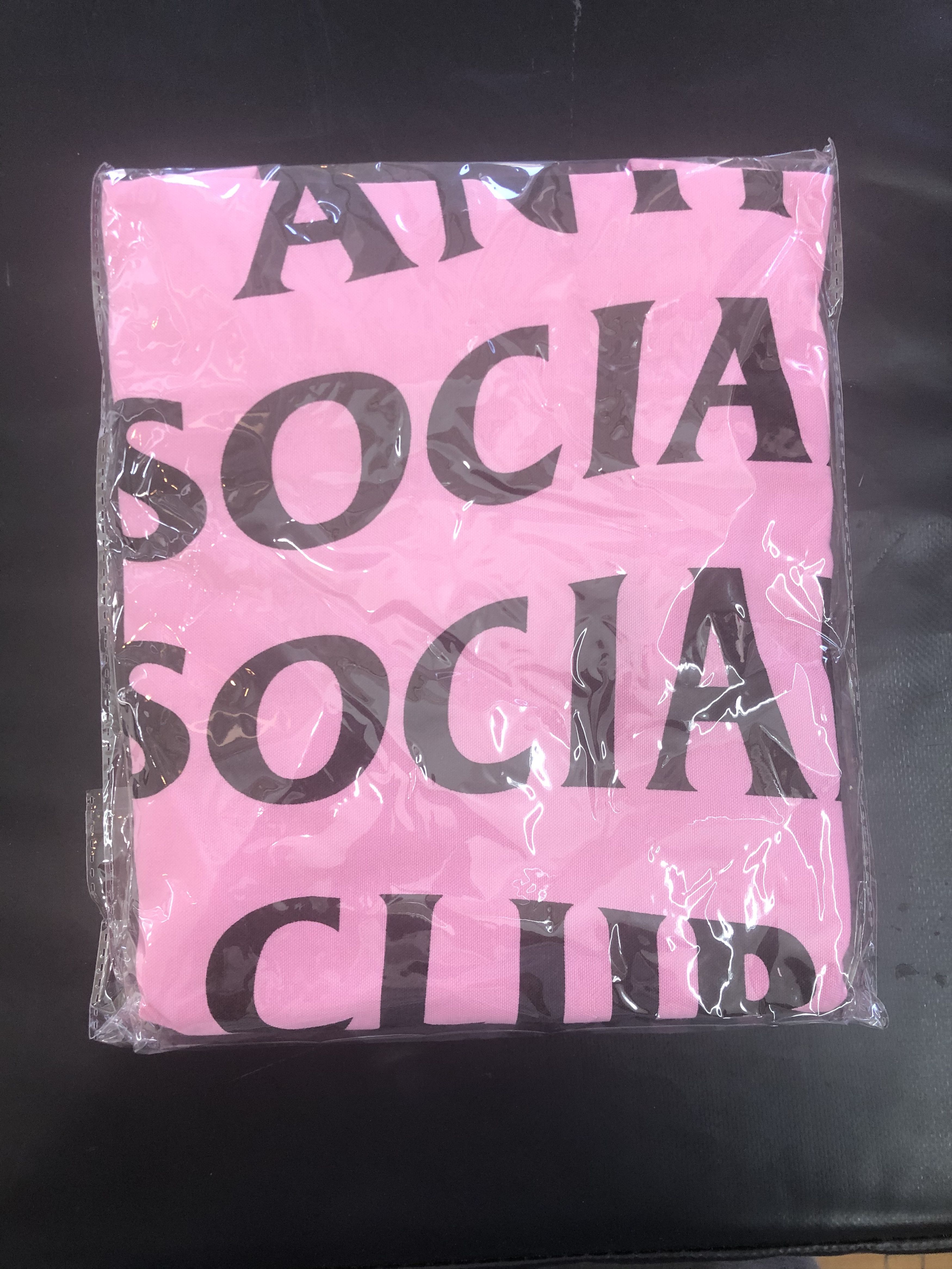 Anti Social Social Club DS Black ASSC Splatter Pink Apron Bape KAWS FTP FOG CDG KITH Size ONE SIZE - 2 Thumbnail