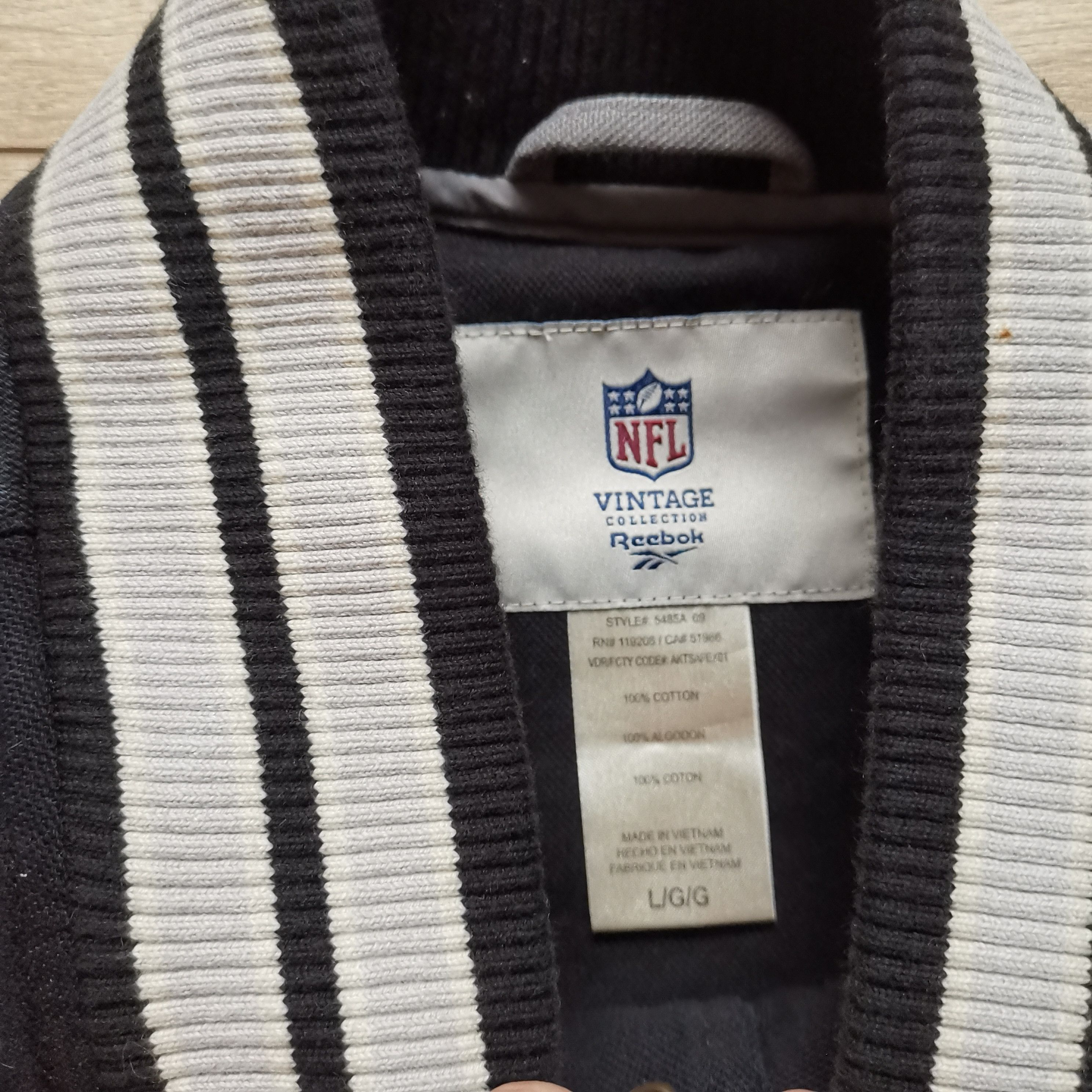 Reebok Reebok Vintage NFL Eagles Bomber Jacket Size US L / EU 52-54 / 3 - 5 Thumbnail