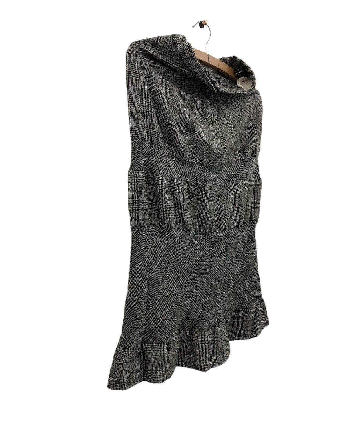 Japanese Brand TRICOT COMME DES GARCONS MADE IN JAPAN SKIRT Size 25" / US 0 / IT 36 - 4 Thumbnail