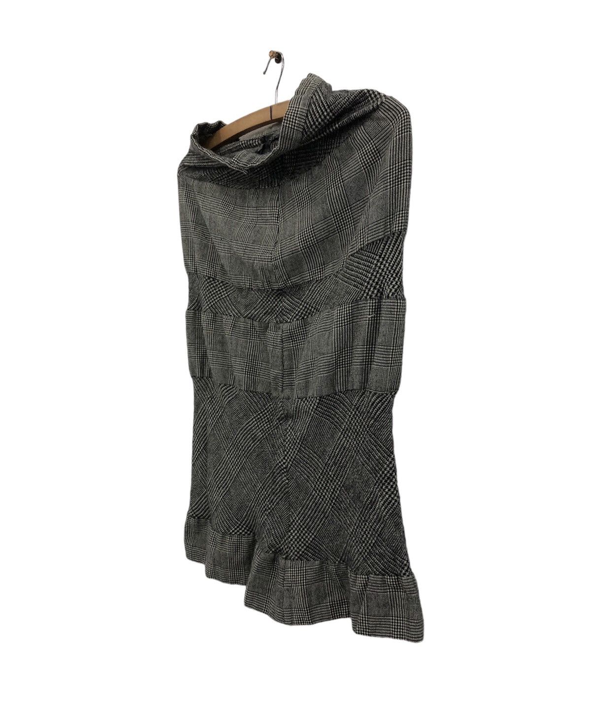 Japanese Brand TRICOT COMME DES GARCONS MADE IN JAPAN SKIRT Size 25" / US 0 / IT 36 - 3 Thumbnail