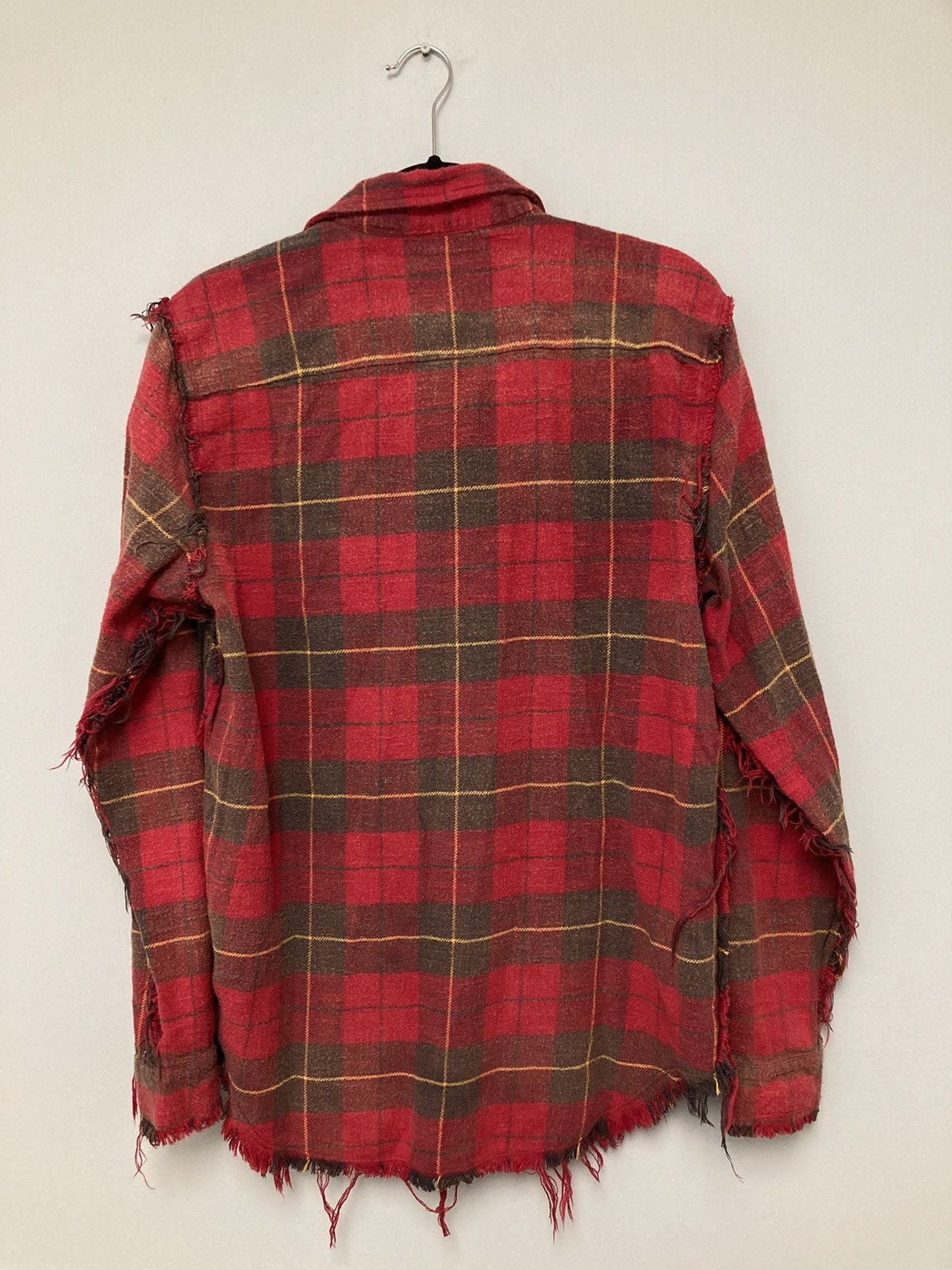 Shredded seam shirt. Medium