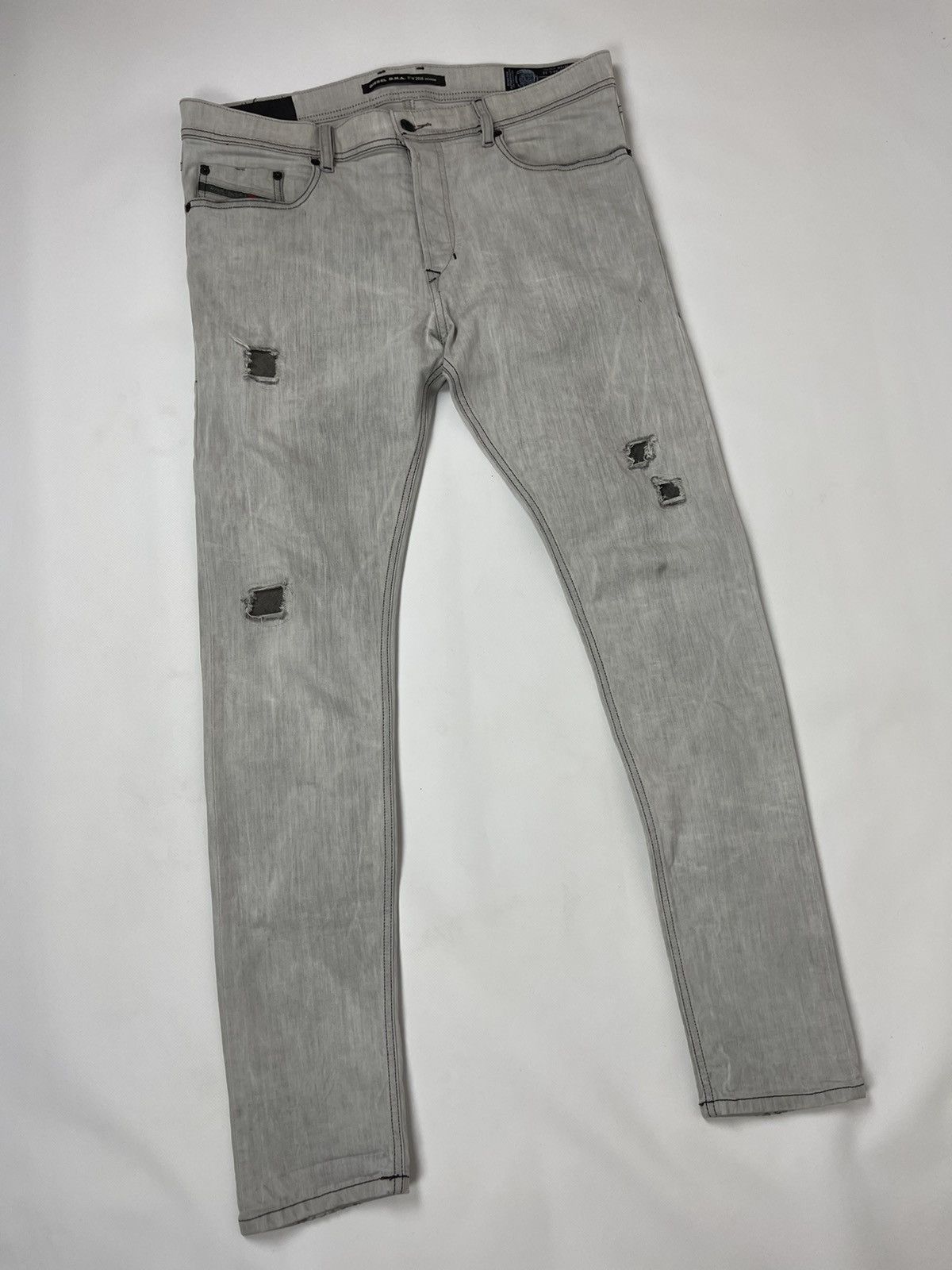 Diesel Diesel D.N.A FW16 Archival distressed tepphar slim carrot Size US 36 / EU 52 - 1 Thumbnail