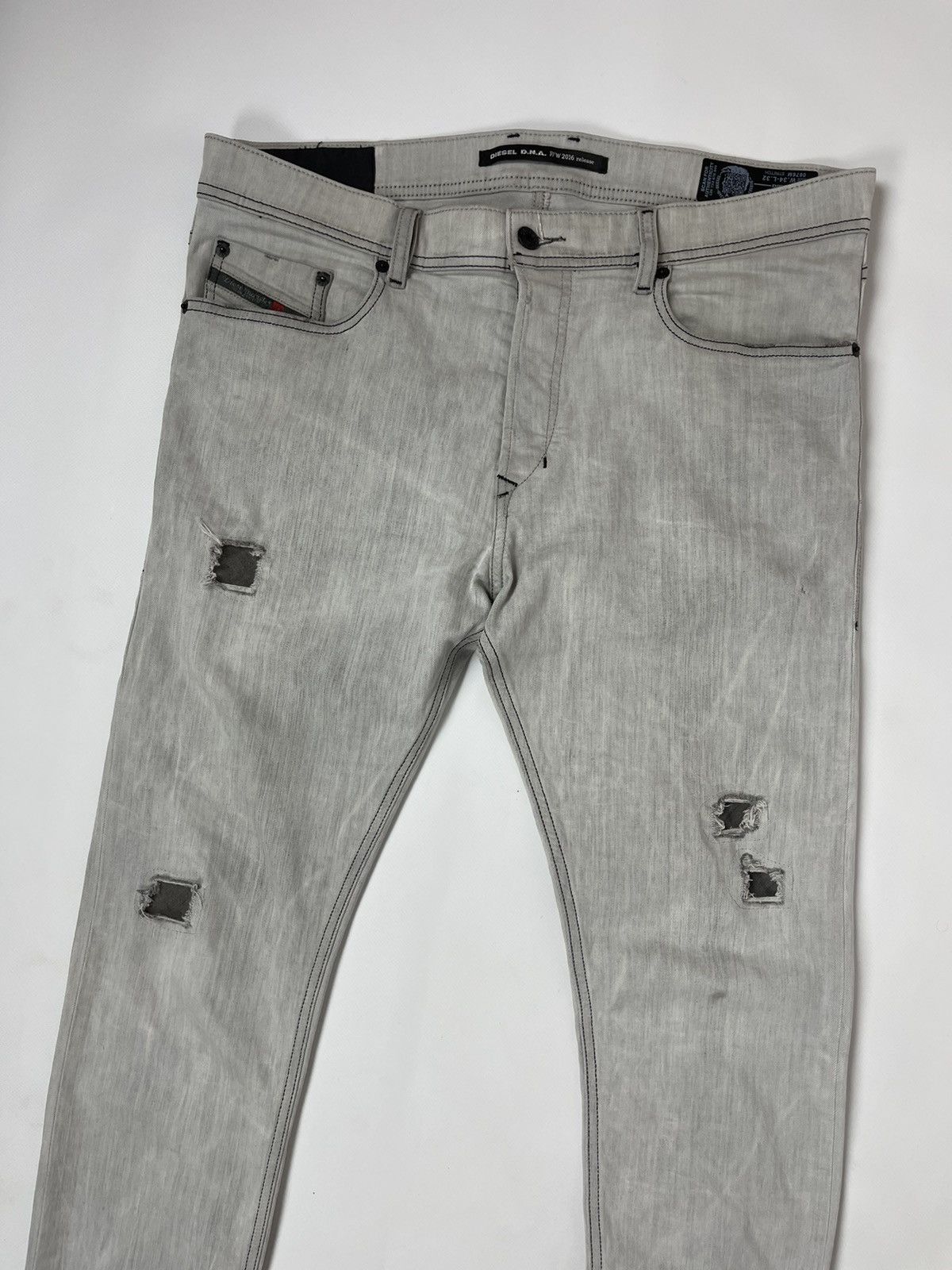 Diesel Diesel D.N.A FW16 Archival distressed tepphar slim carrot Size US 36 / EU 52 - 7 Thumbnail